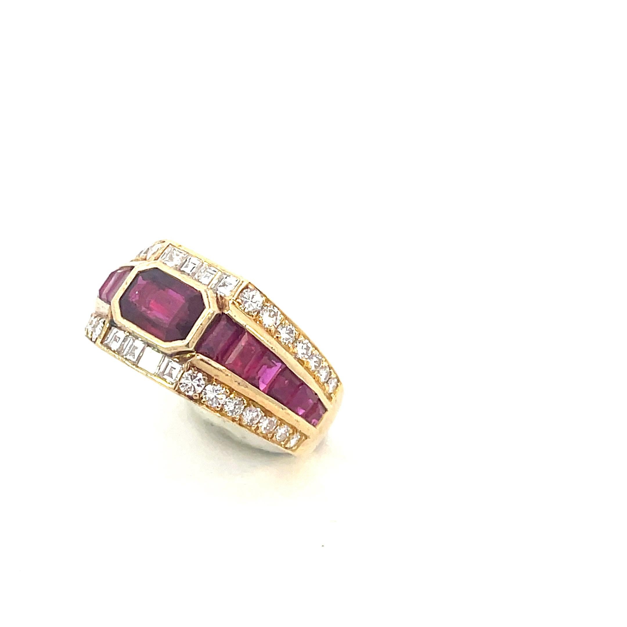 Bulgari Ruby and Diamonds Trombino Ring  In Excellent Condition For Sale In Milano, IT