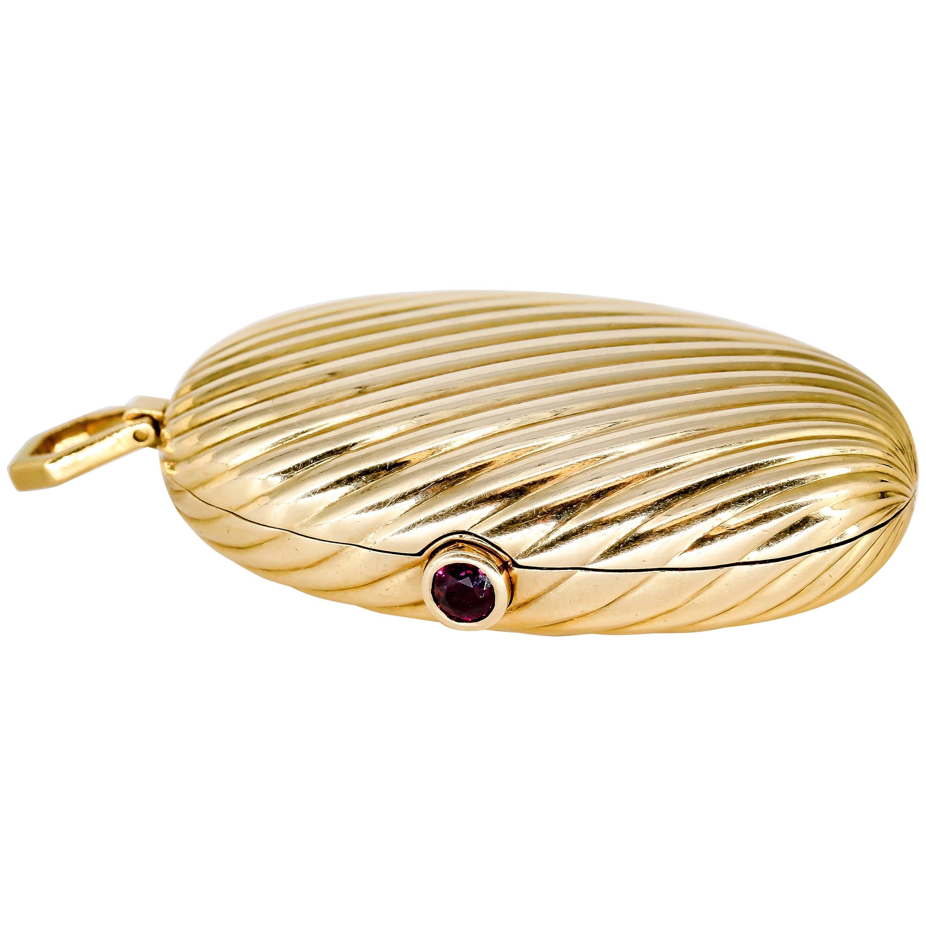 Bulgari Ruby and Yellow Gold  Pill Box