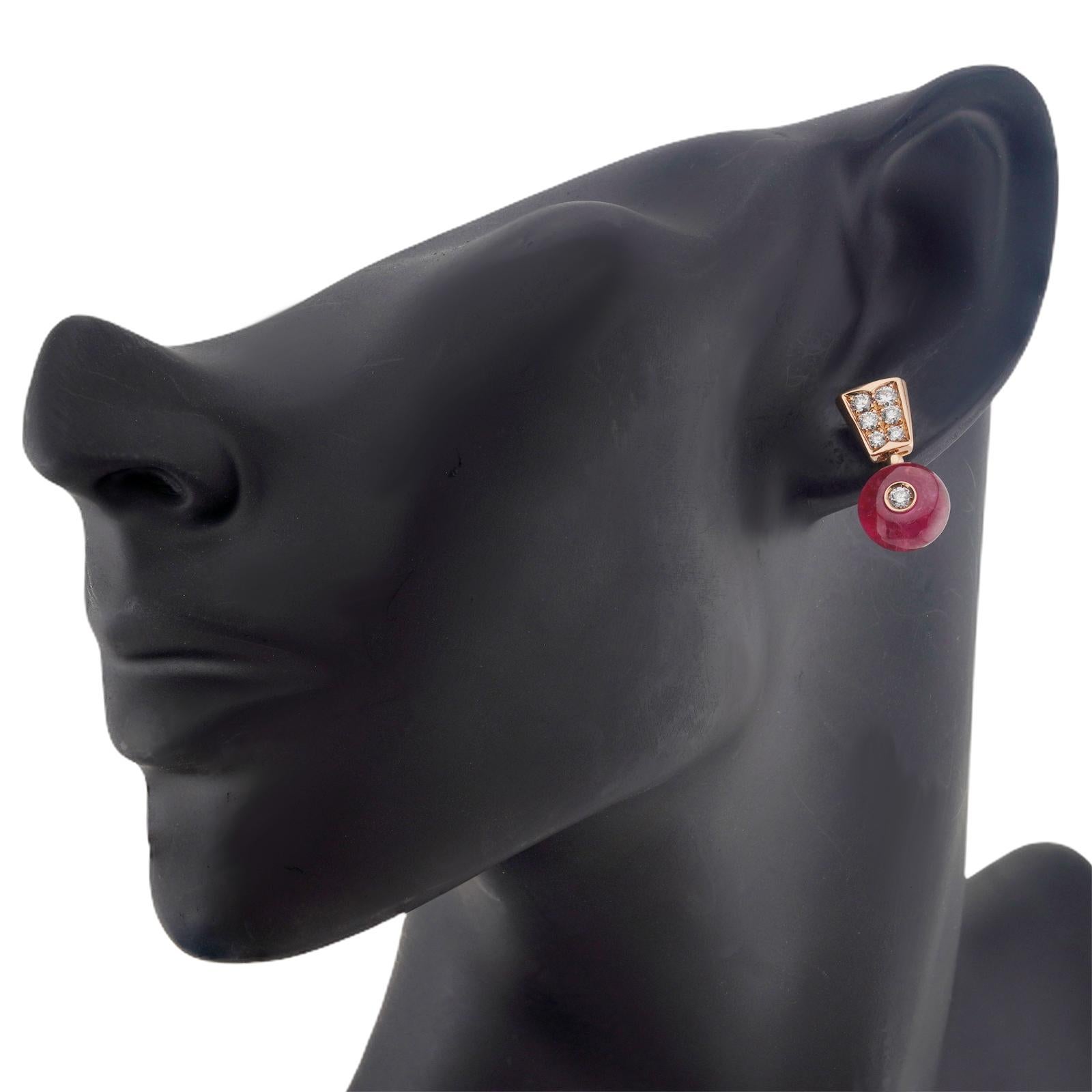 BULGARI Boucles d'oreilles or 18k rubis et diamant Excellent état - En vente à New York, NY
