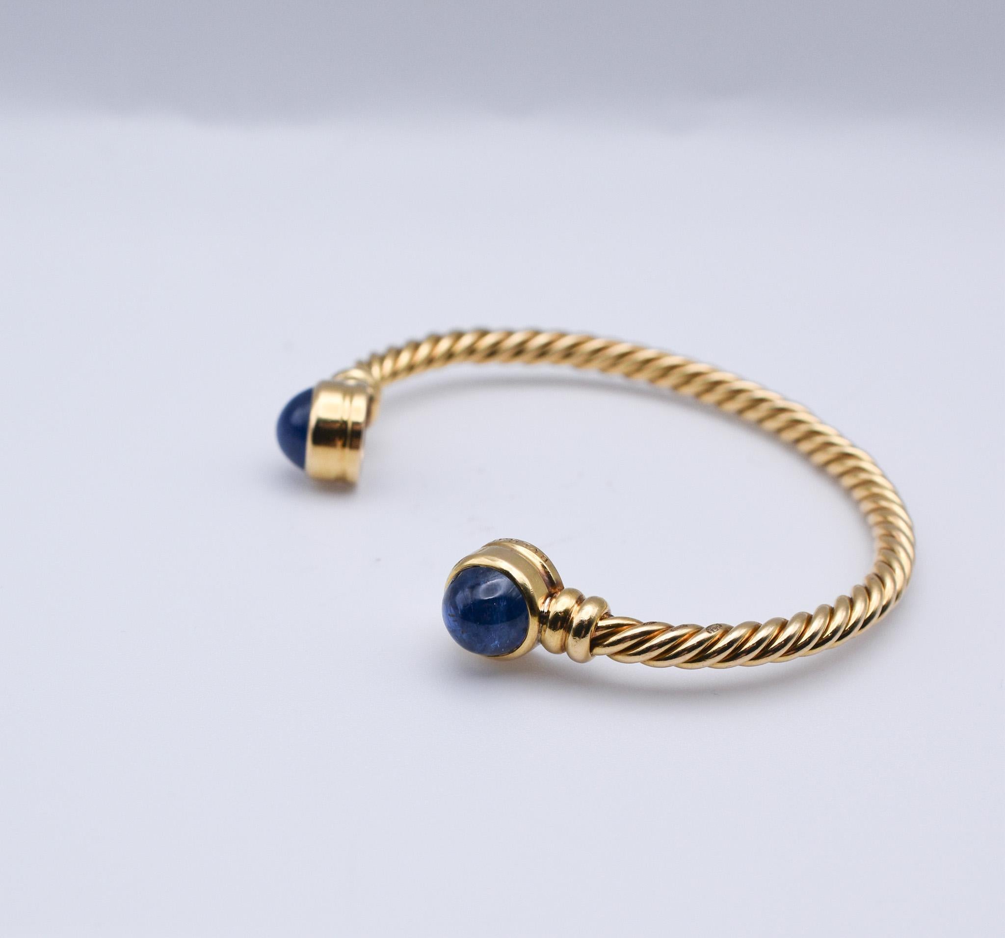 Bulgari Sapphire and 18k Yellow Gold Bangle In Excellent Condition For Sale In New York, NY