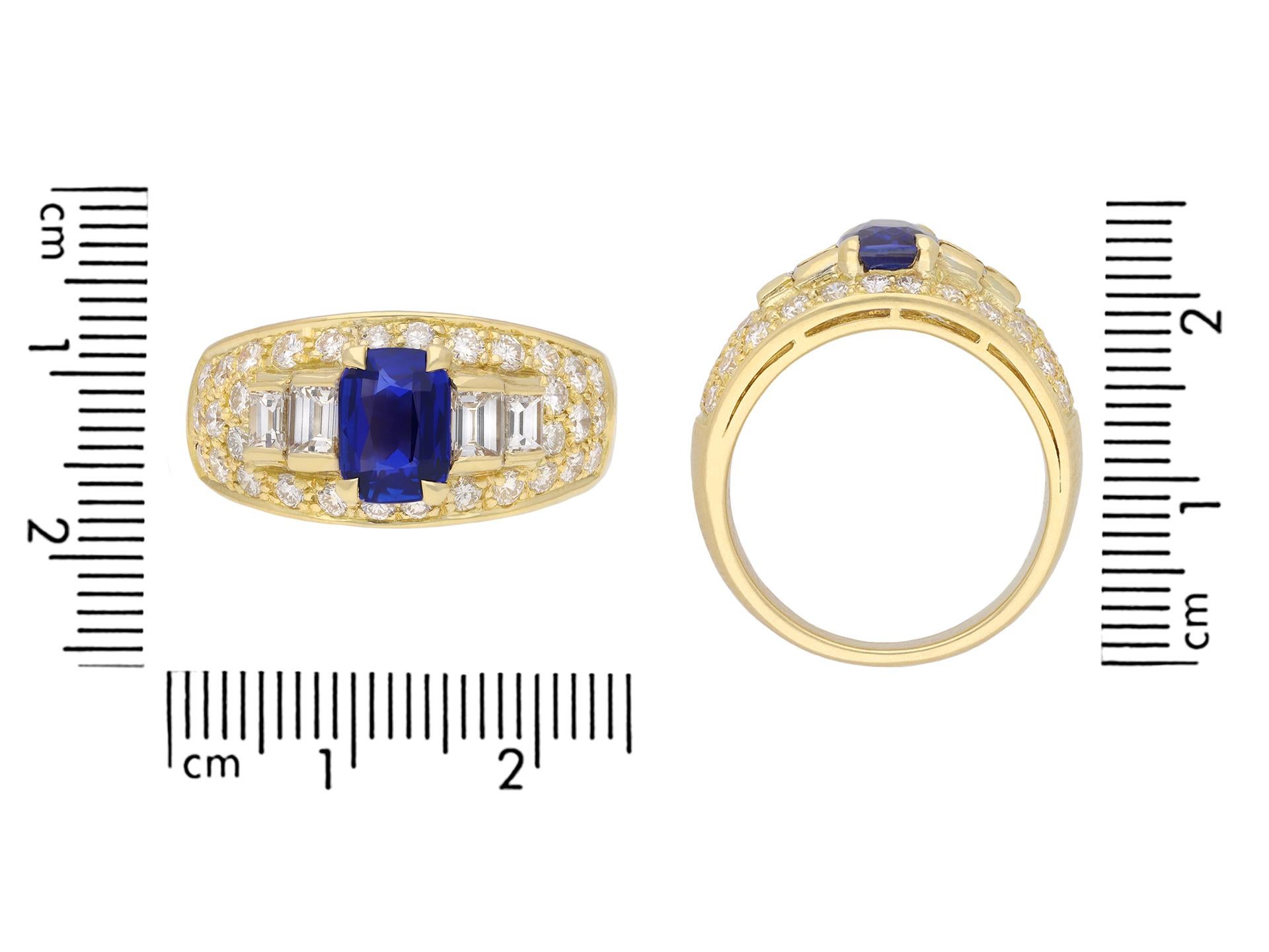 Bulgari Sapphire and Diamond Cluster Ring, Italian, circa 1970 In Good Condition For Sale In London, GB
