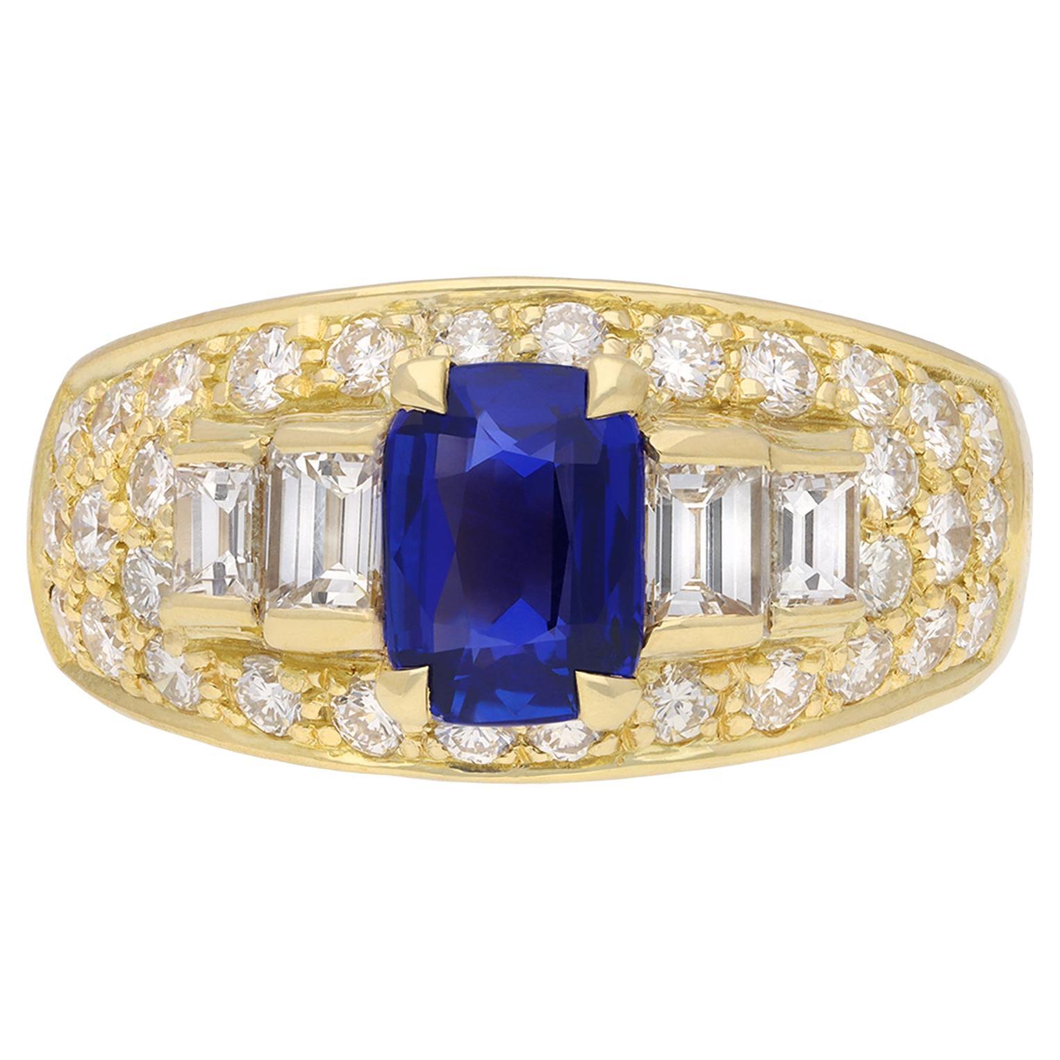 Bulgari Sapphire and Diamond Cluster Ring, Italian, circa 1970 For Sale