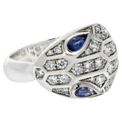 Anello Bulgari Serpenti in oro bianco 18 carati con diamanti e zaffiri