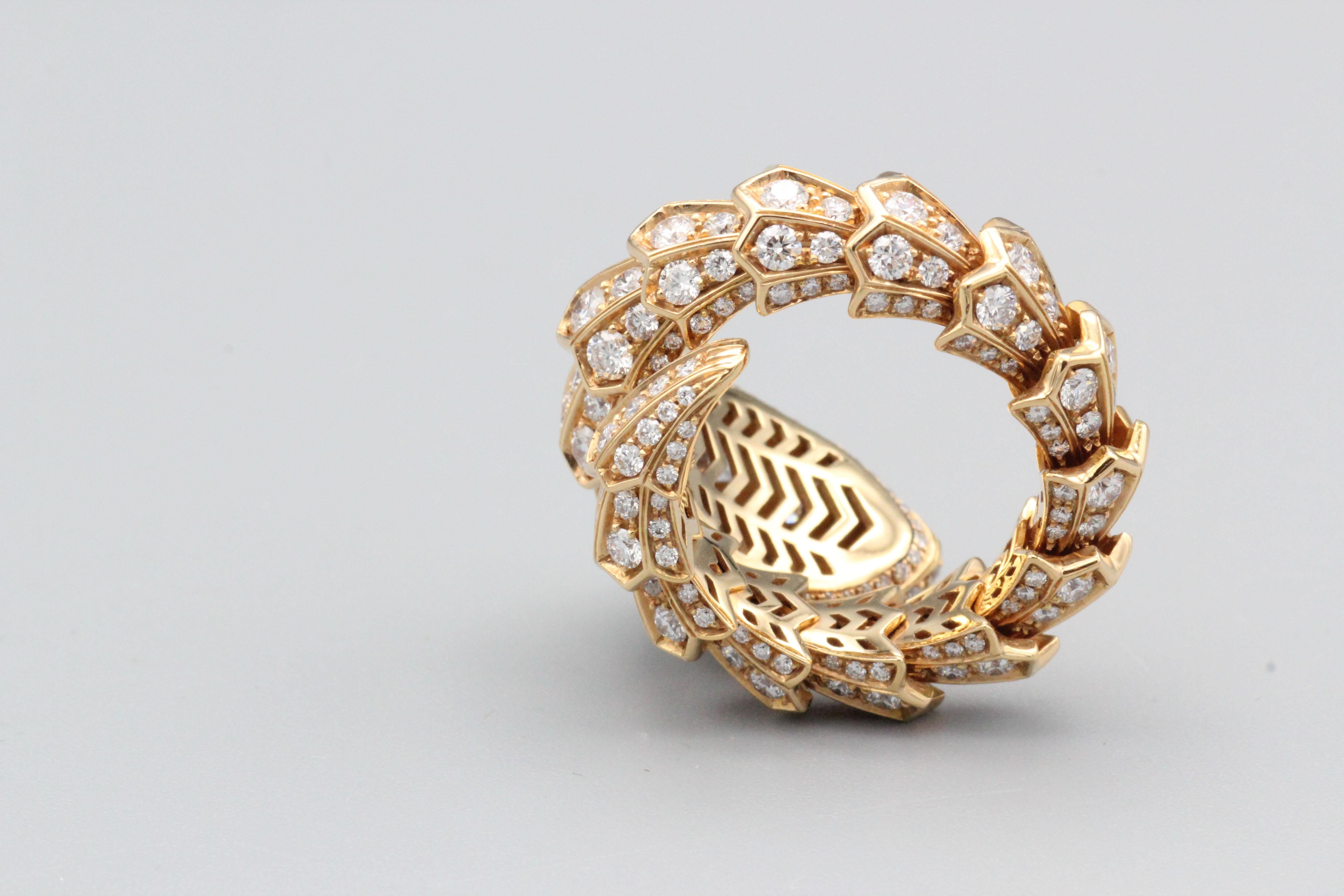 Bulgari Serpenti Diamond 18k Rose Gold Snake Ring In Excellent Condition In New York, NY