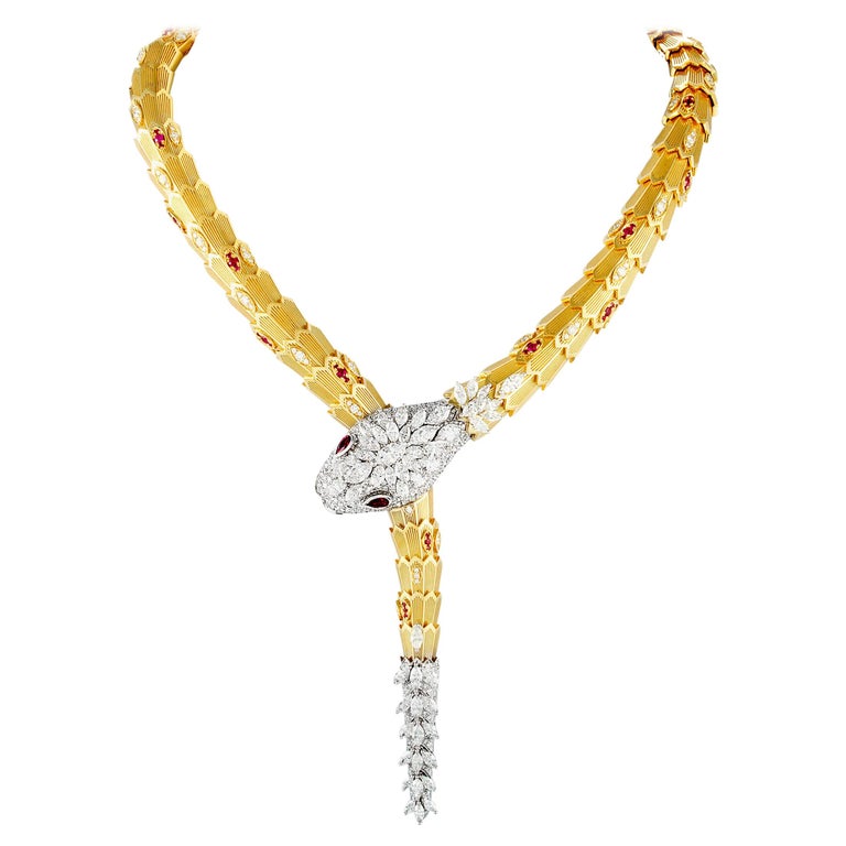 A Legendary Icon. The Yellow Diamond Hypnosis Serpenti necklace