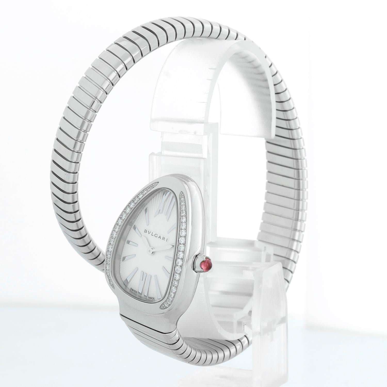 Bulgari Serpenti Serpent Edelstahl Damenuhr SP35S im Angebot 2