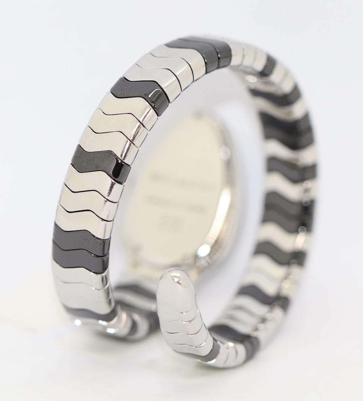 Bulgari Serpenti Spiga Tubogas DamenschlangenWatch, mit Diamanten, schwarze Keramik im Zustand „Gut“ in Berlin, DE