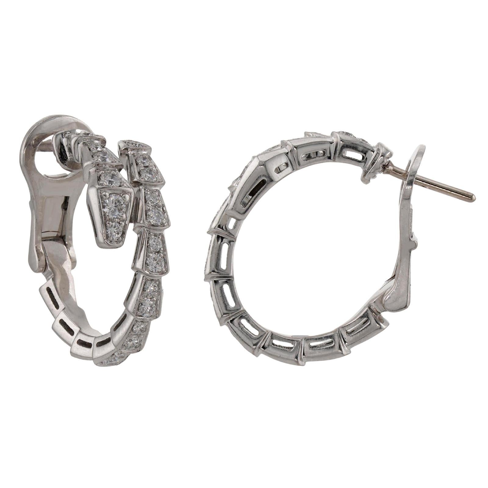 BULGARI Serpenti Viper Diamant-Ohrringe aus Weißgold im Zustand „Hervorragend“ in New York, NY