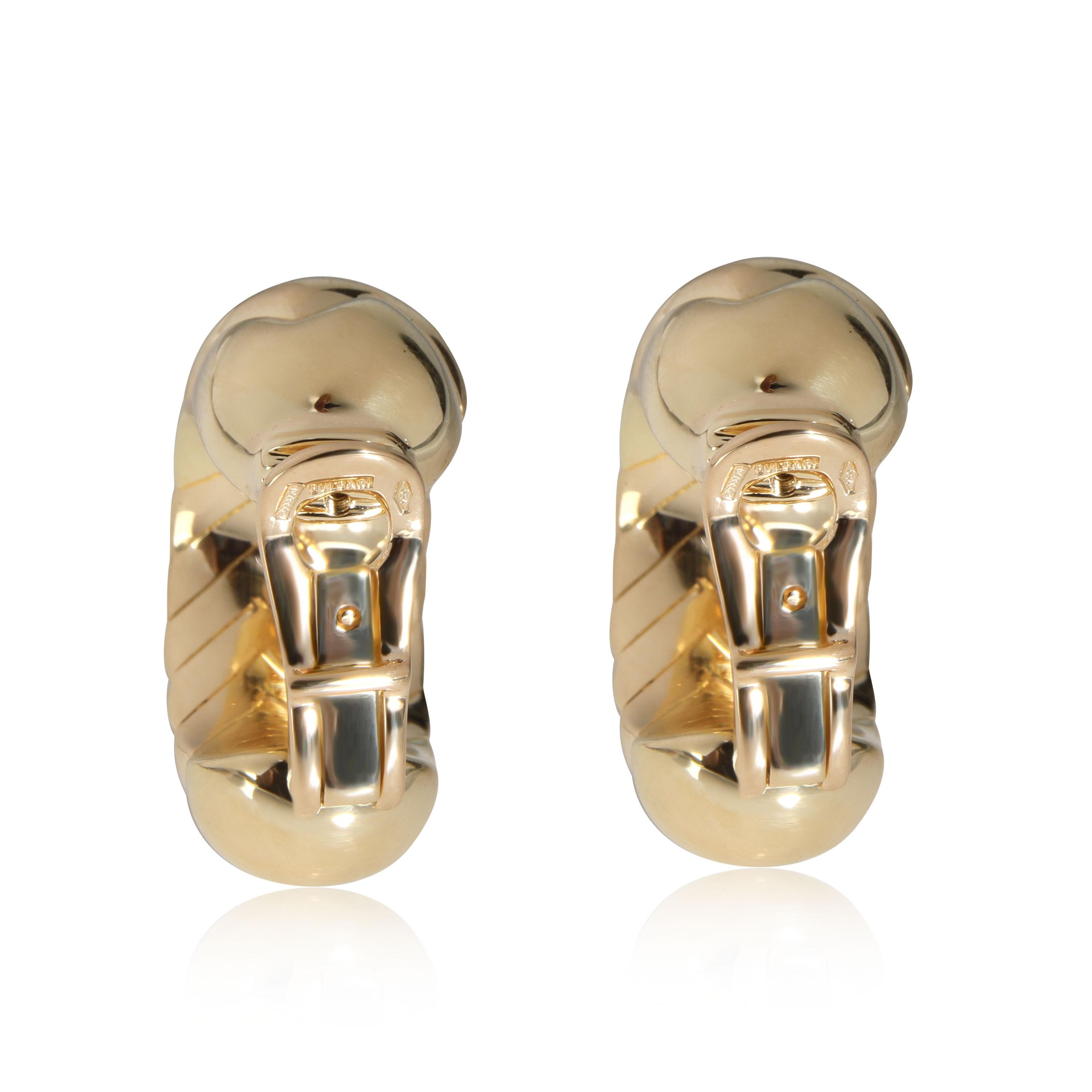 Bulgari Spiga Diamond Earrings in 18K Yellow Gold 1.20 CTW

PRIMARY DETAILS
SKU: 111571
Listing Title: Bulgari Spiga Diamond Earrings in 18K Yellow Gold 1.20 CTW
Condition Description: Retails for 10,000 USD. In excellent condition and recently