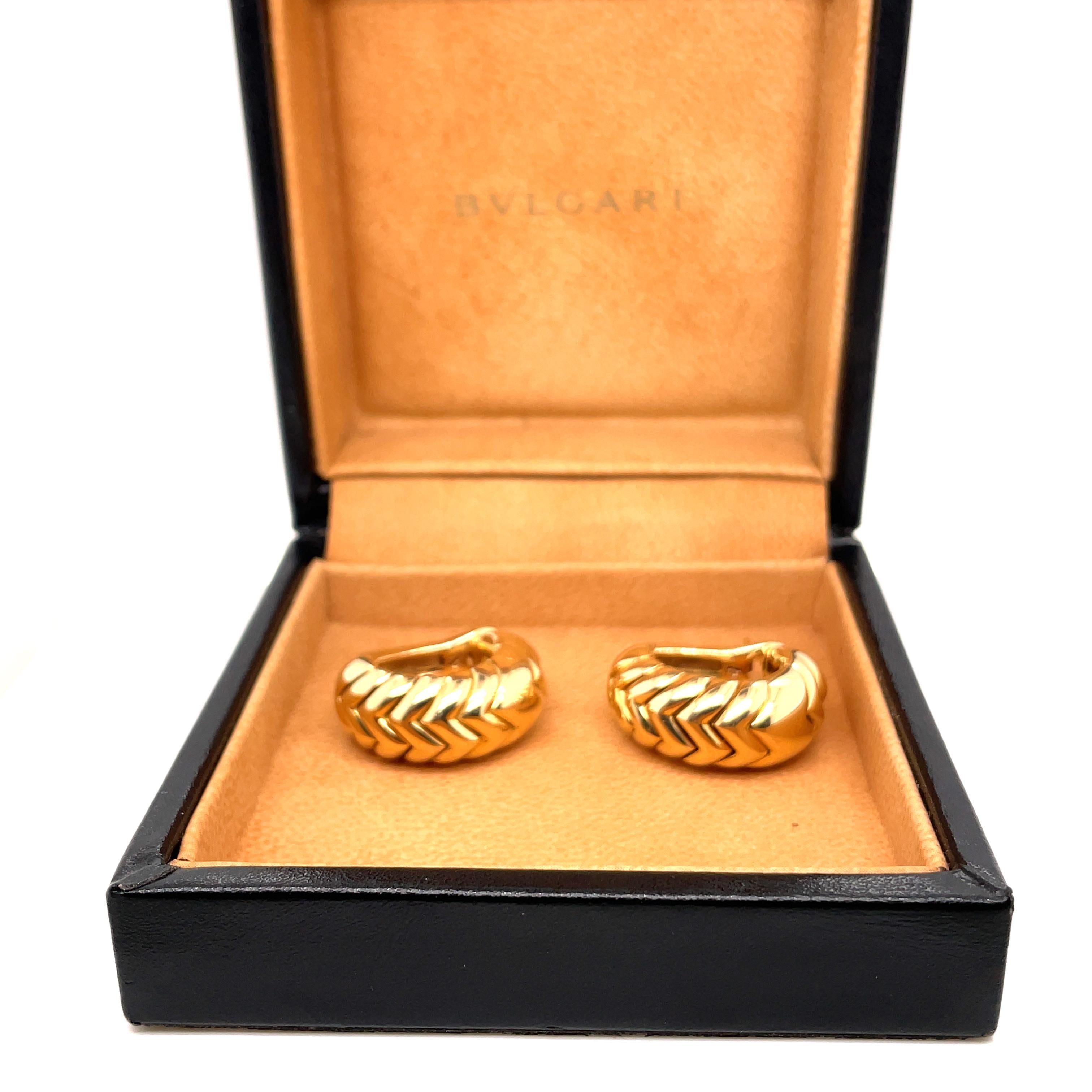 Bulgari Spiga Vintage Gold Earrings 5