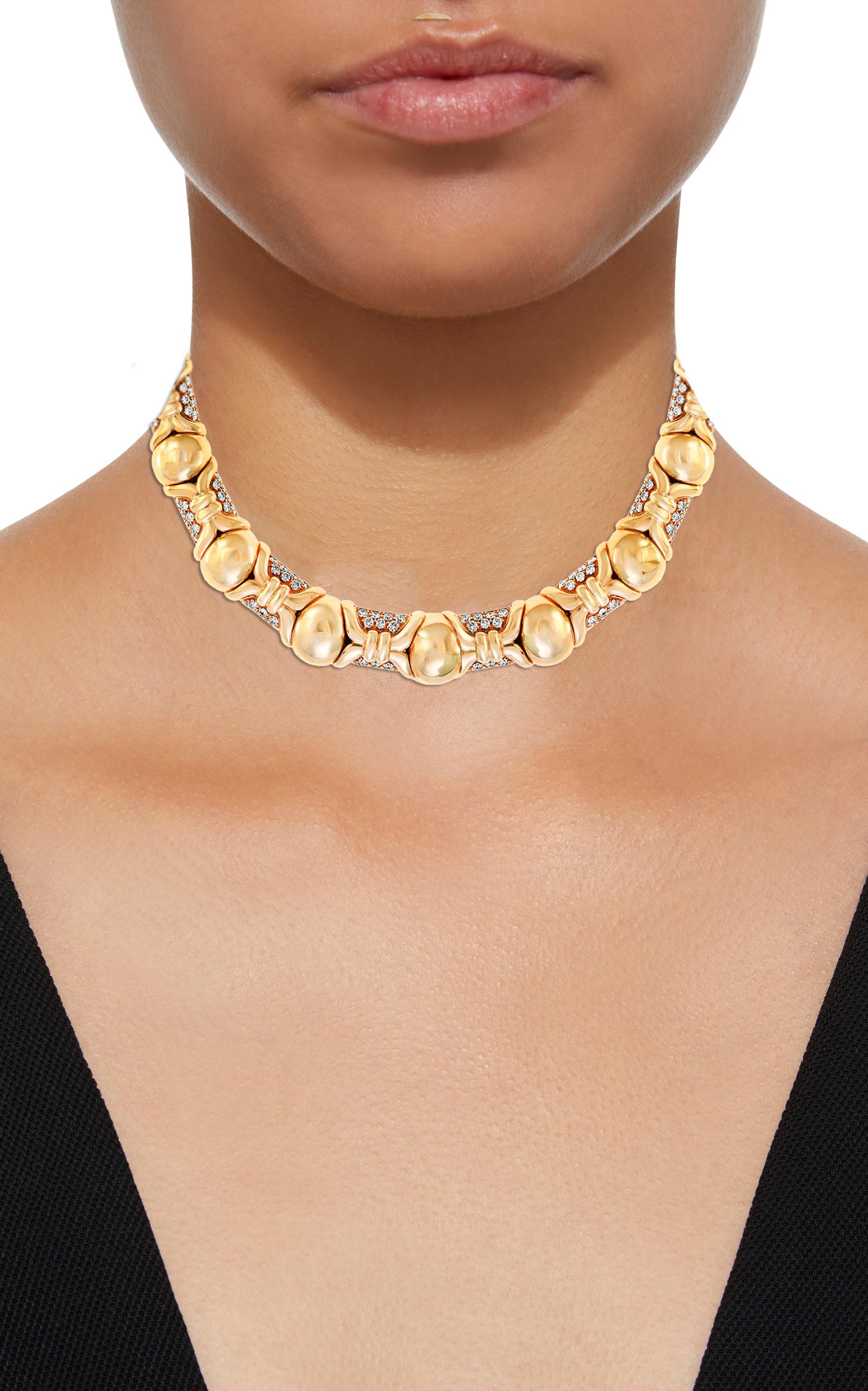 Bulgari Suite Necklace and Earrings in 18 Karat Gold and 12 Carat Diamonds 6