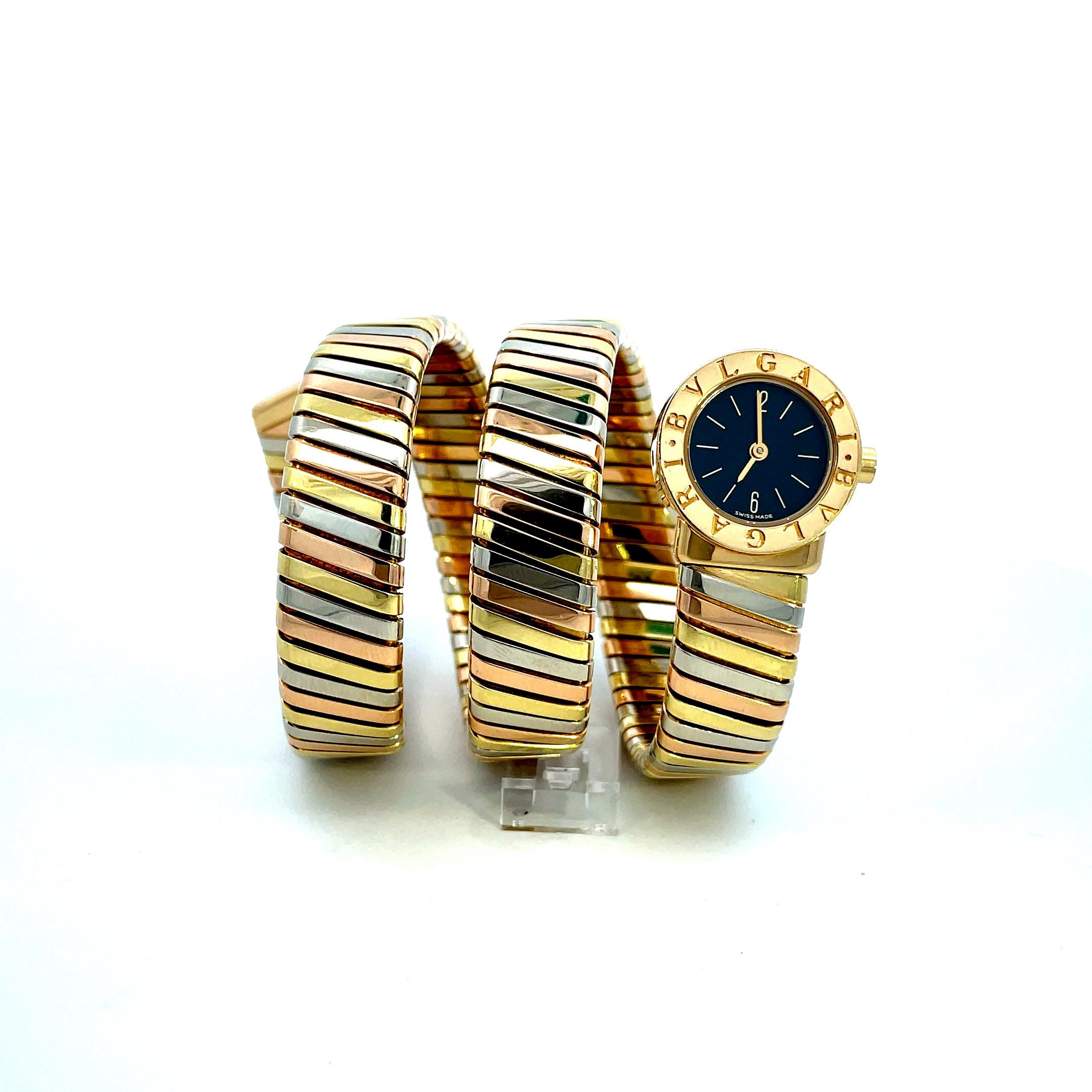 Bulgari Montre-bracelet Tubogas Serpenti en or 18 carats à trois couleurs Excellent état - En vente à Milano, IT