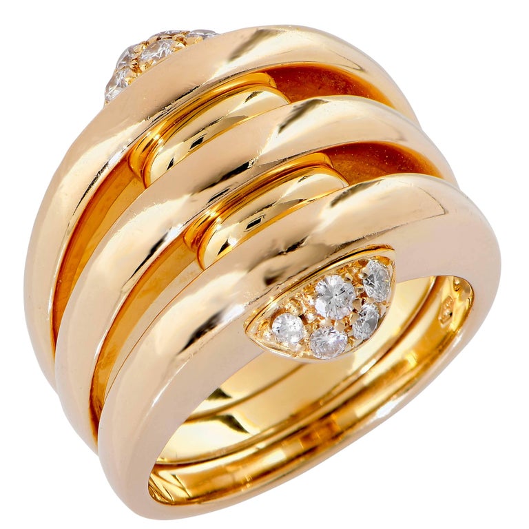 Bulgari Three-Section Diamond 18 Karat Yellow Gold Ring For Sale at 1stDibs