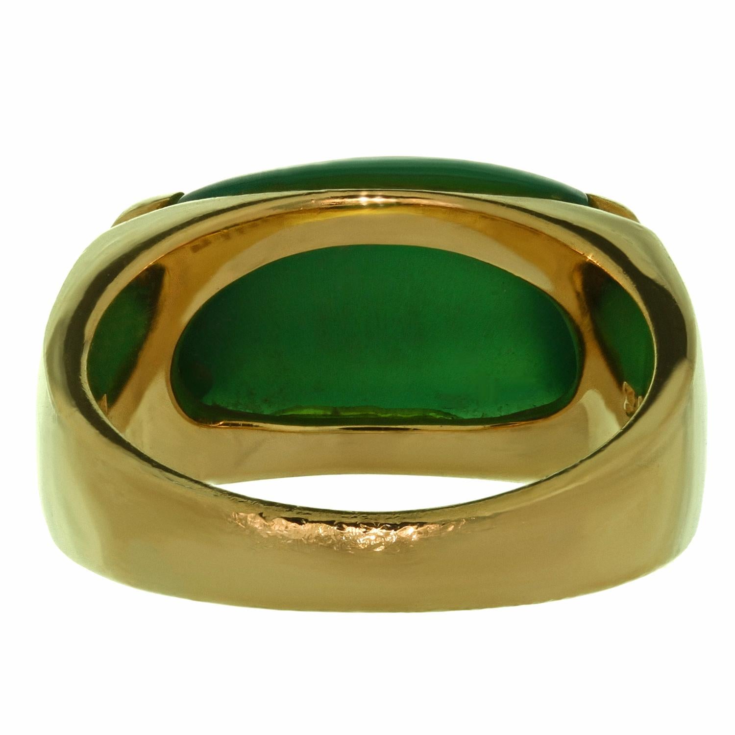 Mixed Cut Bulgari Tronchetto Green Chrysoprase Yellow Gold Ring