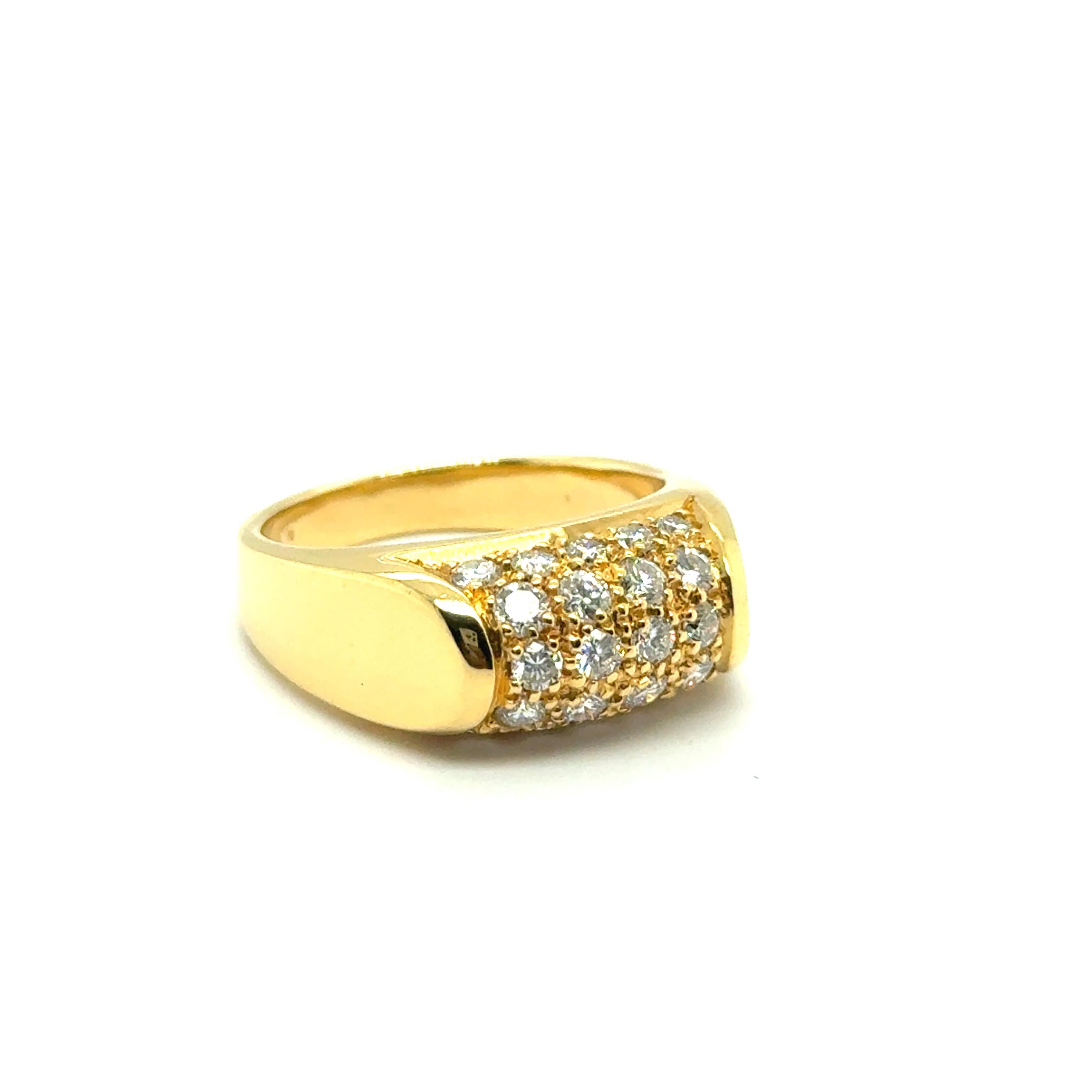Bulgari Tronchetto Ring in 18 Karat Yellow Gold with Diamonds For Sale 5