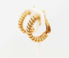 A Pair of BULGARI Tubogas 18K Yellow Gold Earclips