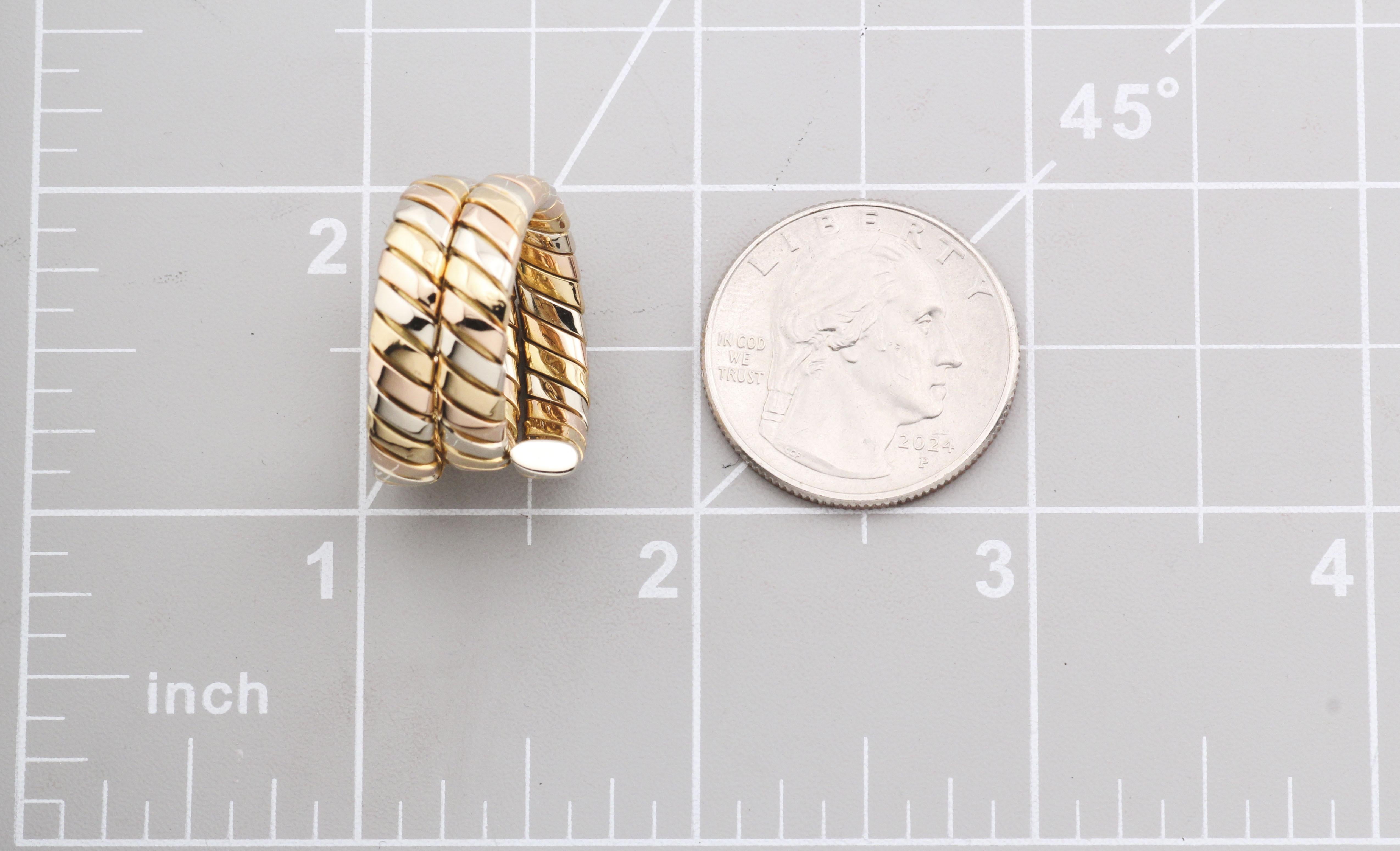 Bulgari Tubogas, bague serpent souple en or 18 carats 3 couleurs, taille 6,5 en vente 3