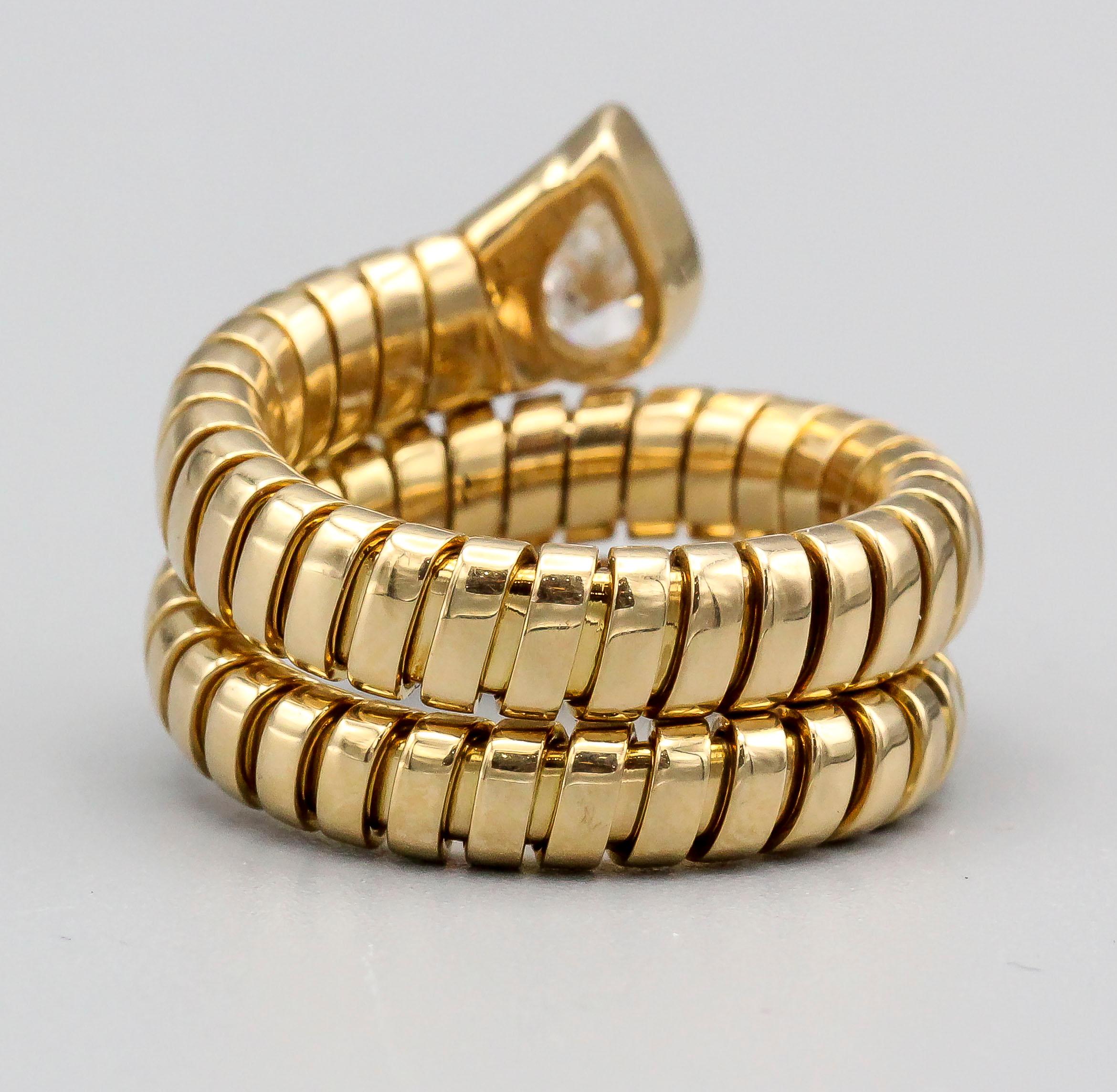 Contemporary Bulgari Tubogas Diamond and 18 Karat Yellow Gold Flexible Snake Ring