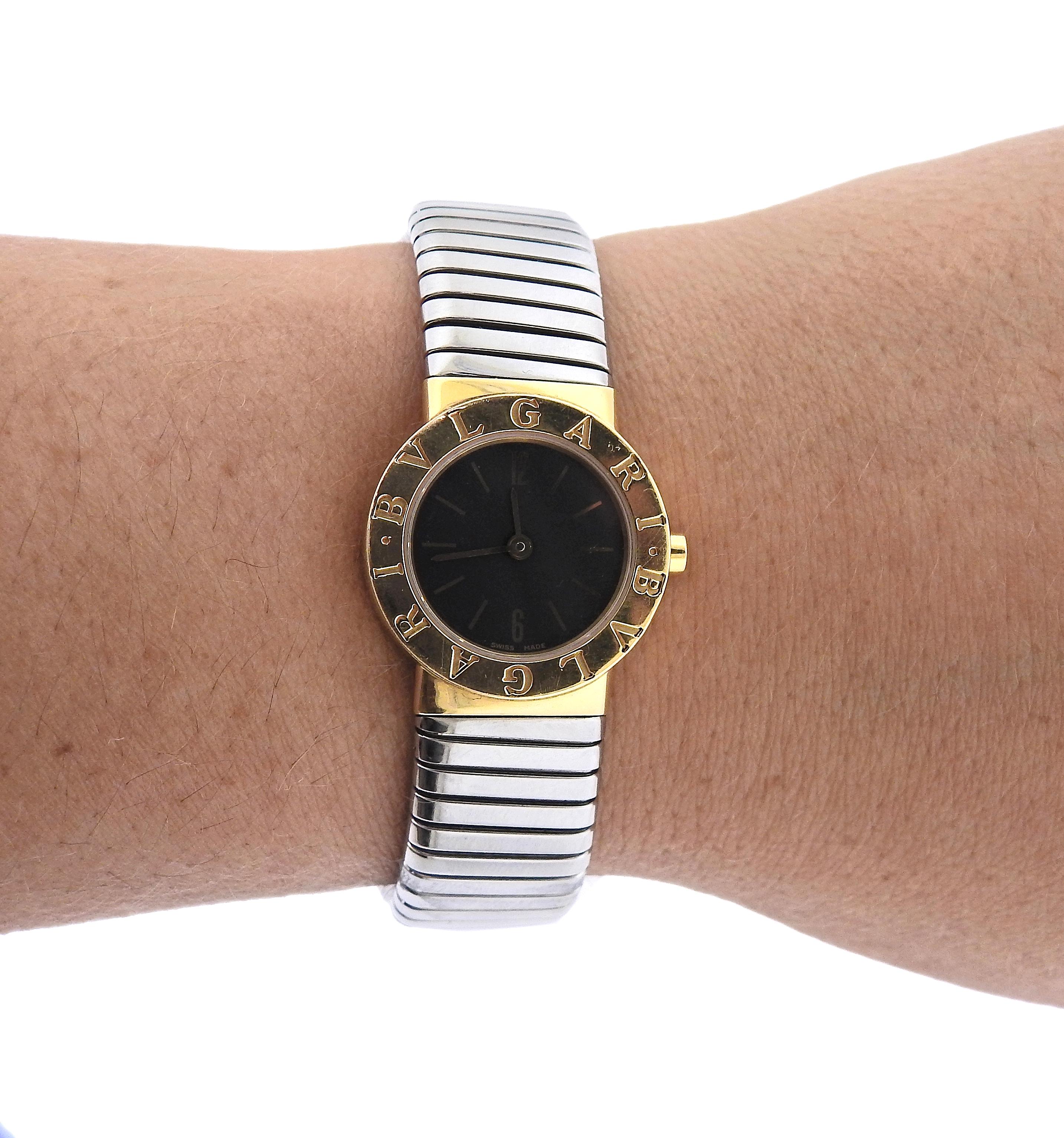 Bulgari Tubogas Gold and Steel Watch Bracelet BB232T In Excellent Condition For Sale In New York, NY