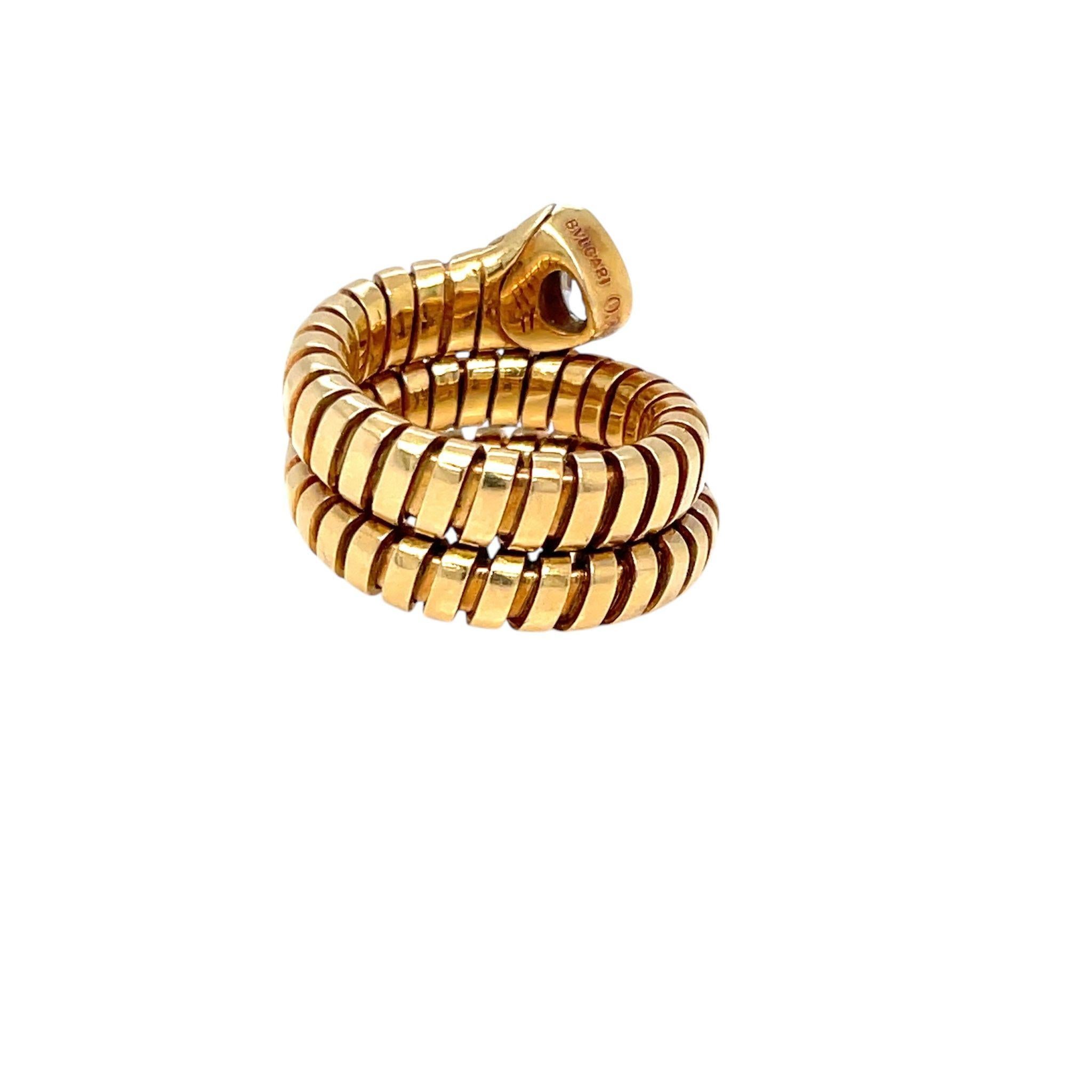 Bulgari Tubogas Serpenti Diamond 18k Yellow Gold 3-Row Ring For Sale 1
