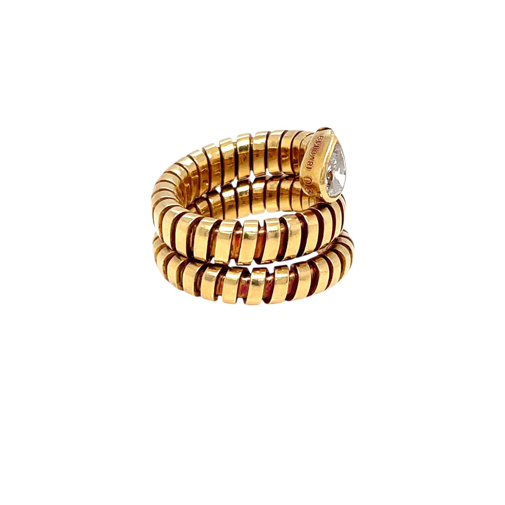 Bulgari Tubogas Serpenti Diamond 18k Yellow Gold 3-Row Ring For Sale 3