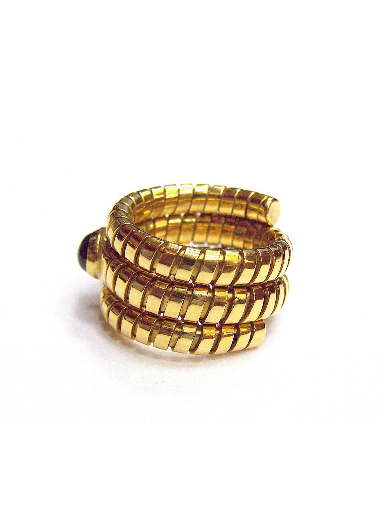Cabochon Bulgari Tubogas Serpenti Emerald 18k Yellow Gold 3-Row Ring For Sale