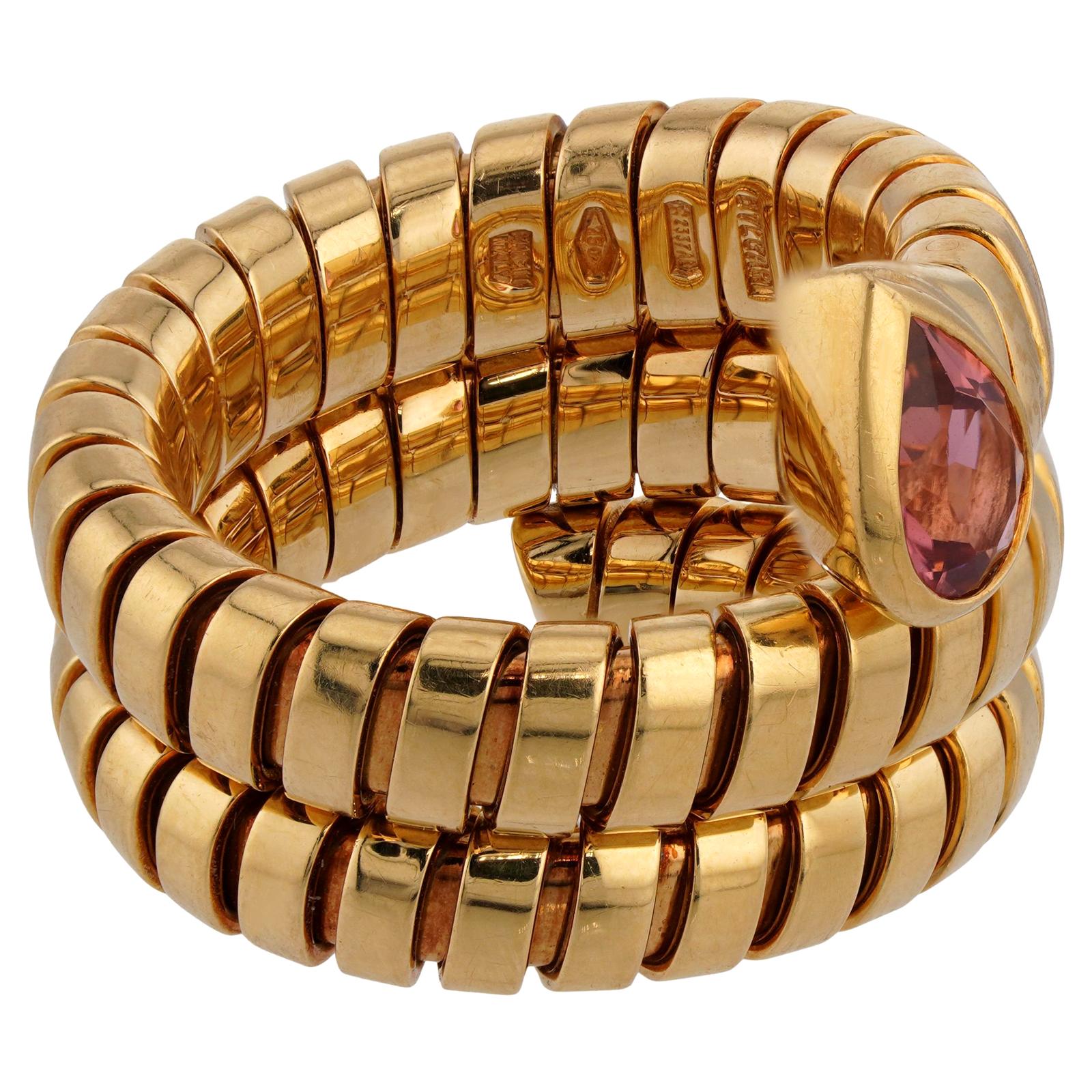 Women's BULGARI Tubogas Serpenti Pink Tourmaline Yellow Gold 3-Row Ring For Sale