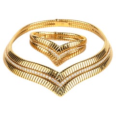 Collar y Pulsera Bulgari Tubogas de Diamantes en V y Oro de 18k Demi Parure