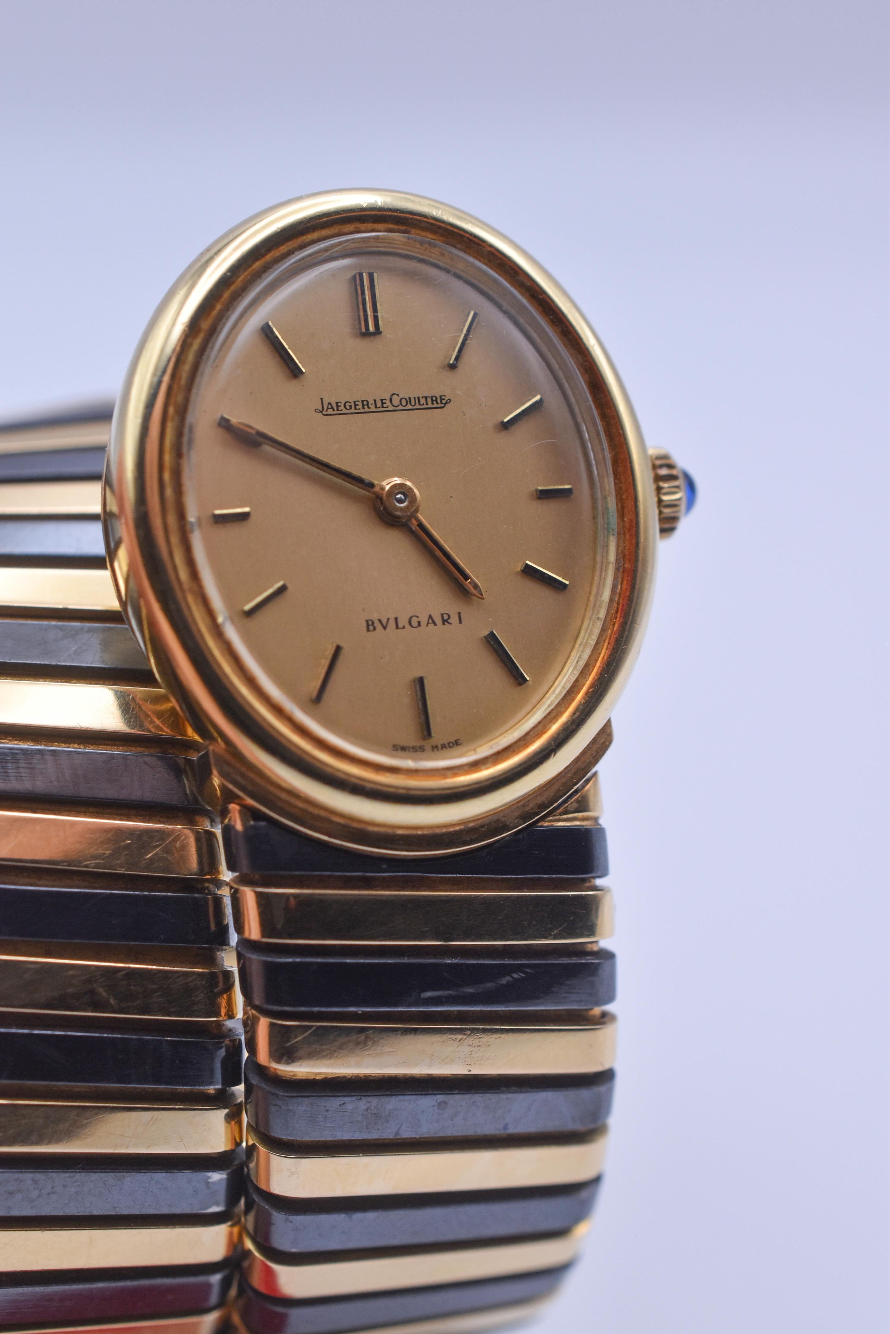 Bulgari Tubogas Yellow & Blackened Gold Watch In Good Condition For Sale In New York, NY