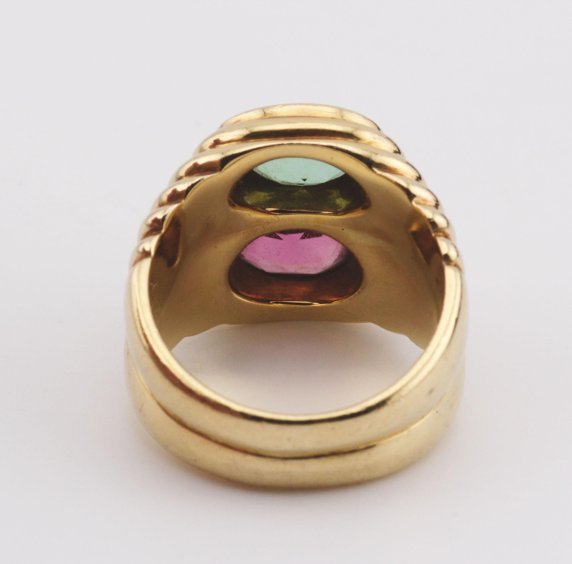 Bulgari Vintage Doppio Grün Rosa Turmalin 18k Gold Ring Größe 5,5 im Angebot 3