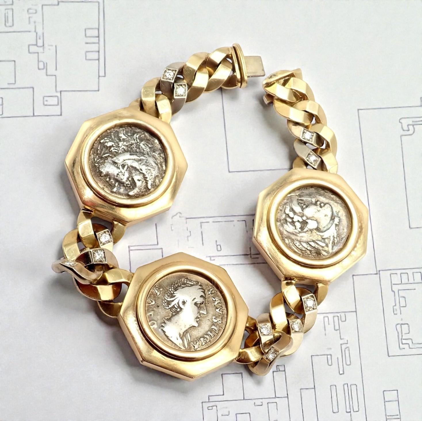 Taglio brillante Bulgari Vintage Monete Three Large Ancient Coin Diamond Gold Link Bracelet in vendita