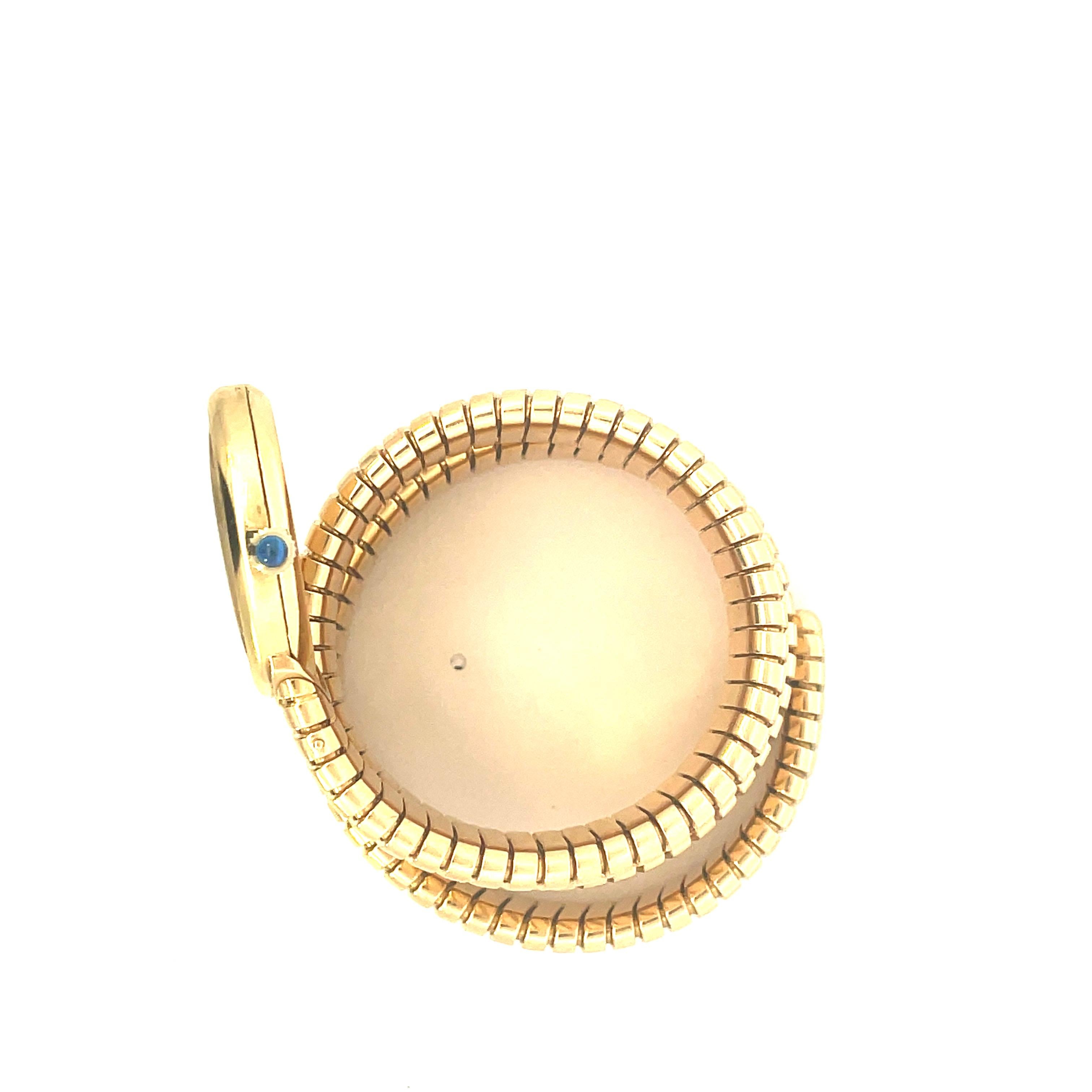 Women's or Men's Bulgari Vintage Serpenti Tubogas Bracelet Watch 18Kt Gold Juvenia Oval Dial For Sale