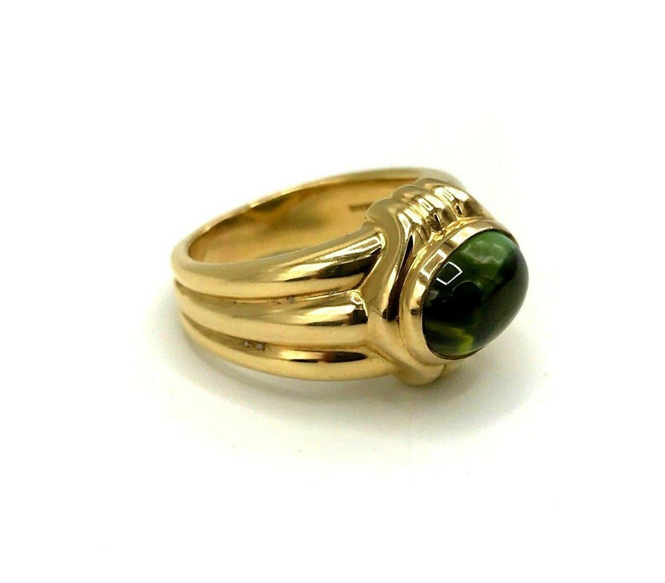 Cabochon Bulgari Vintage Yellow Gold Peridot Ring