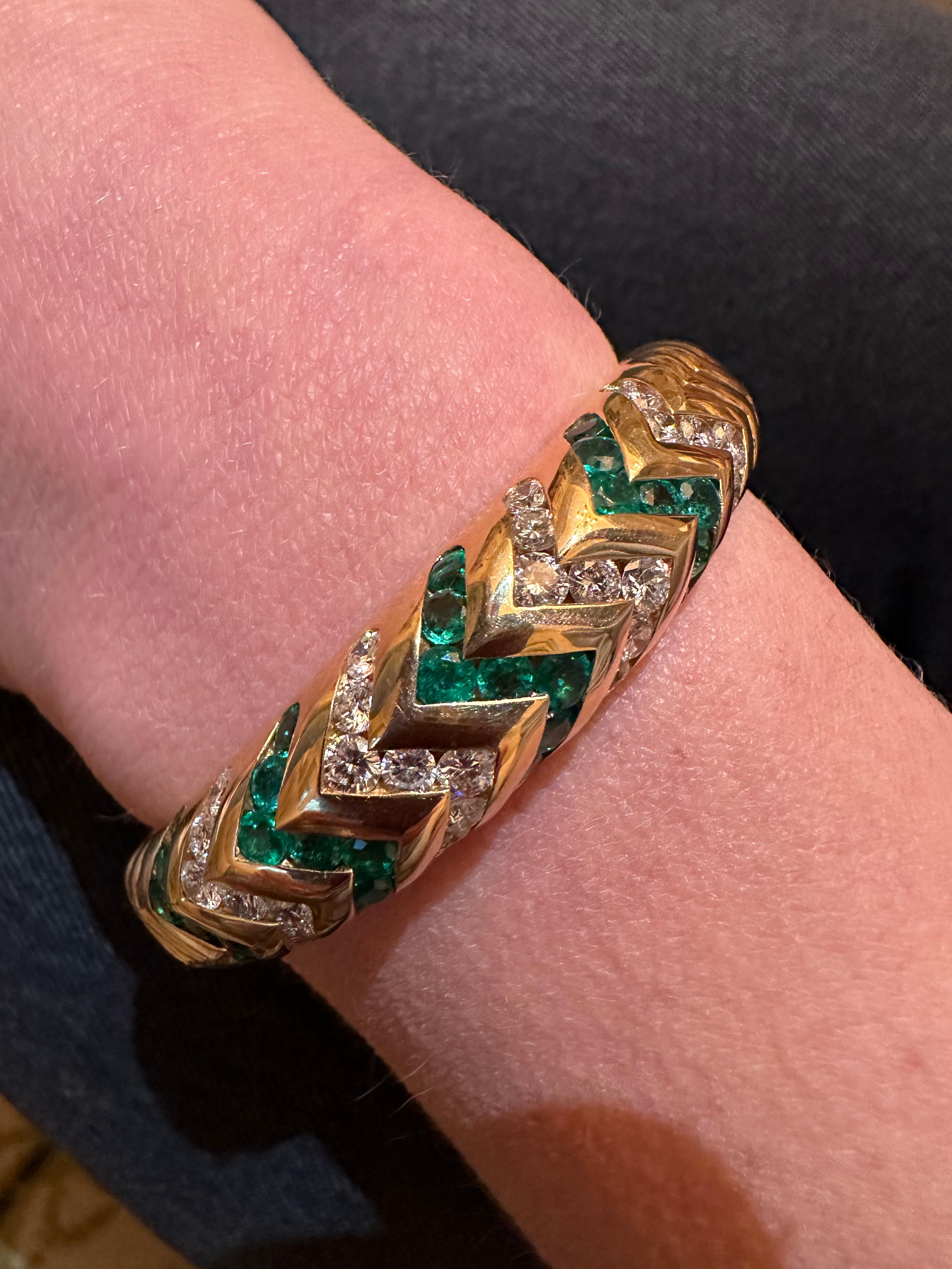 Women's Bulgari Vivid Emerald and Diamond Cuff