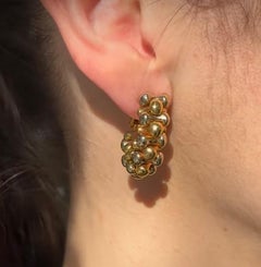 Bvlgari Bulgari Knochenohrringe aus Weiß- und Gelbgold