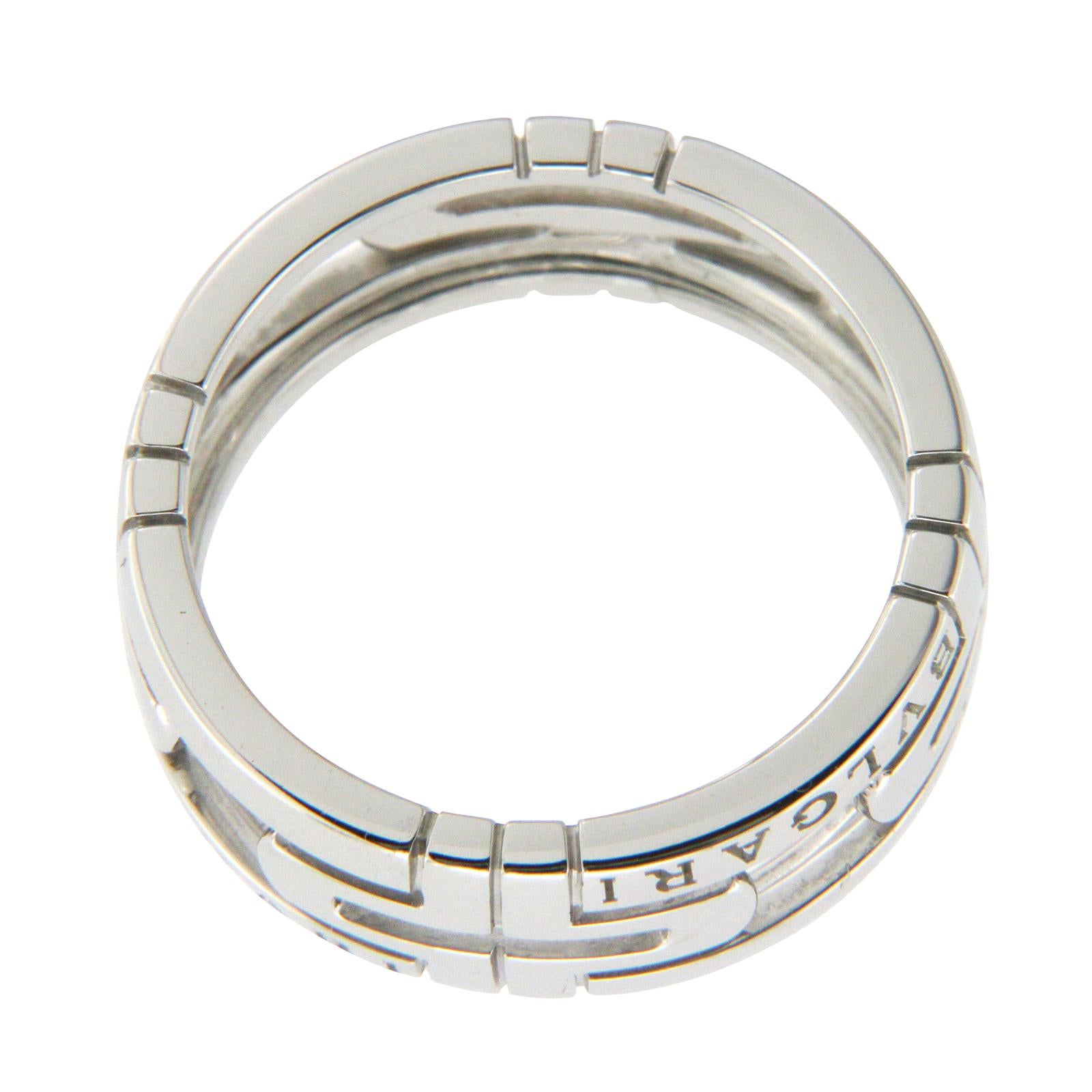 Type: Ring
Top: 7 mm
Band Width: 7 mm
Metal: White Gold
Metal Purity: 18K
Hallmarks: Bvlgari 750 Italy 57
Total Weight: 6.8 Grams
Stone Type: None
Condition: Per-Owned
Stock Number: U49
Size: 8.25