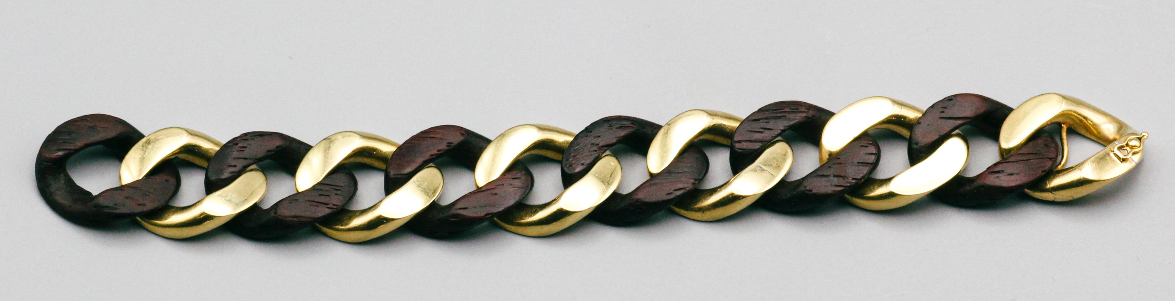 Bulgari Wood and 18k Gold Curb Link Bracelet  For Sale 2