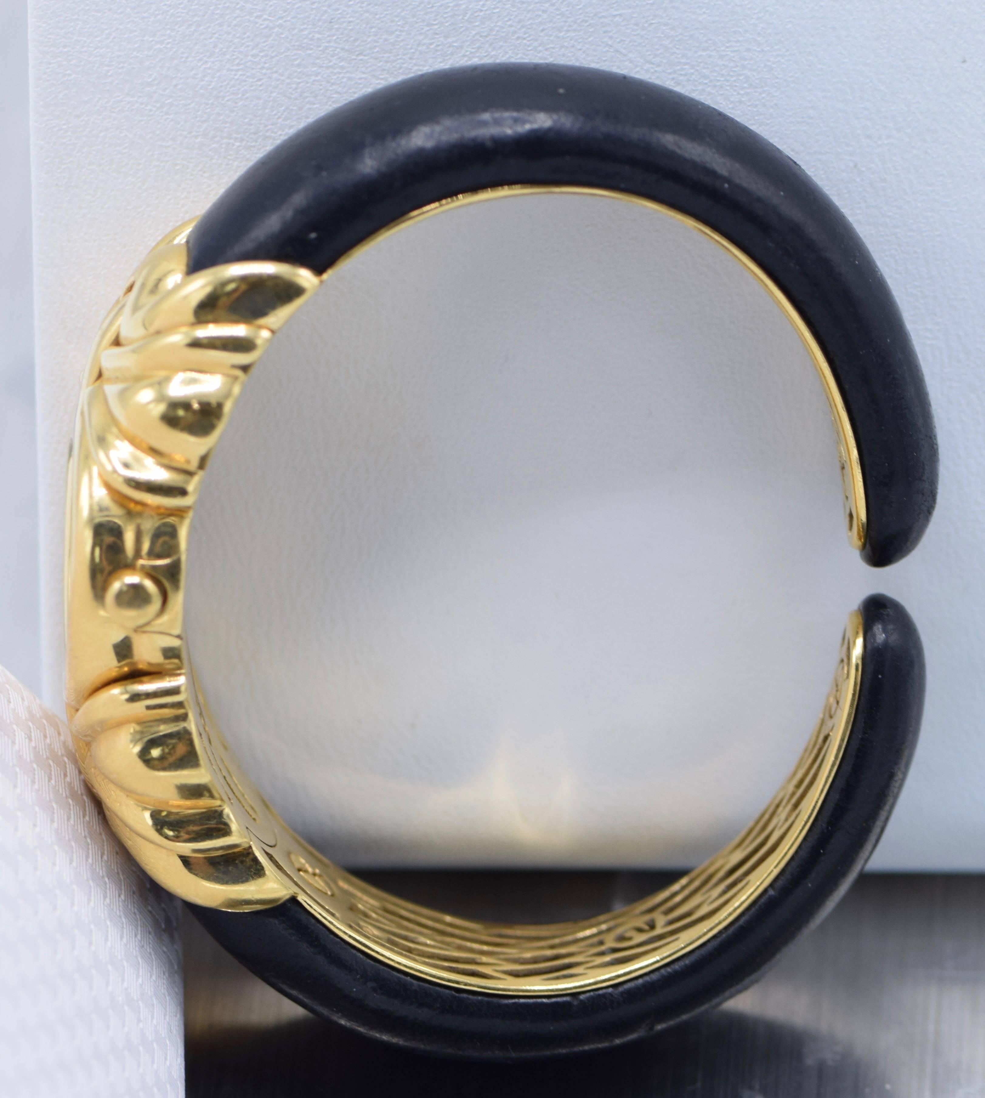 Contemporain Bulgari Montre-bracelet Antalya à bracelets interchangeables en or jaune  en vente