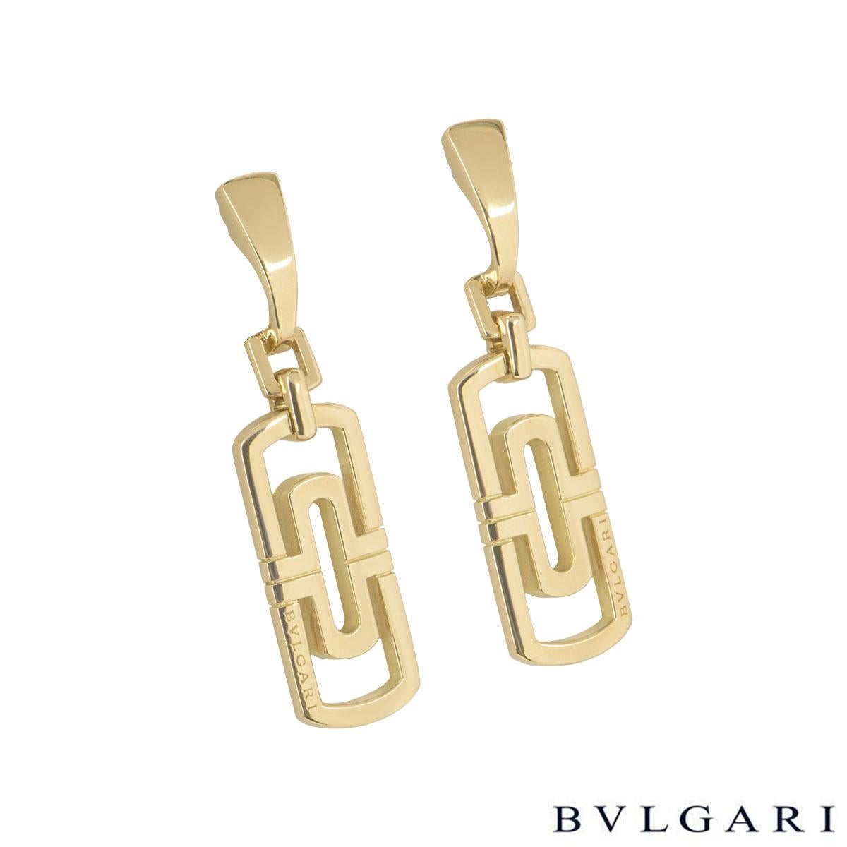 A pair of 18k yellow gold Bvlgari drop earrings from the Parentesi collection. The earrings comprise of the iconic Parentesi motif and feature post and hinge clip fittings. The earrings measure 4cm in length and 1.1cm in width and have a gross