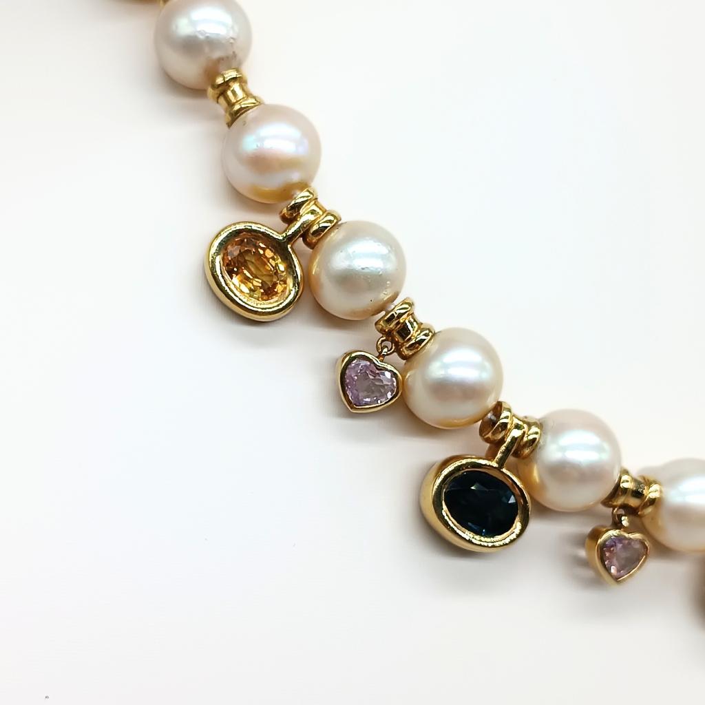 Bulgarische Halskette mit Perlen und Saphiren (Ovalschliff) im Angebot