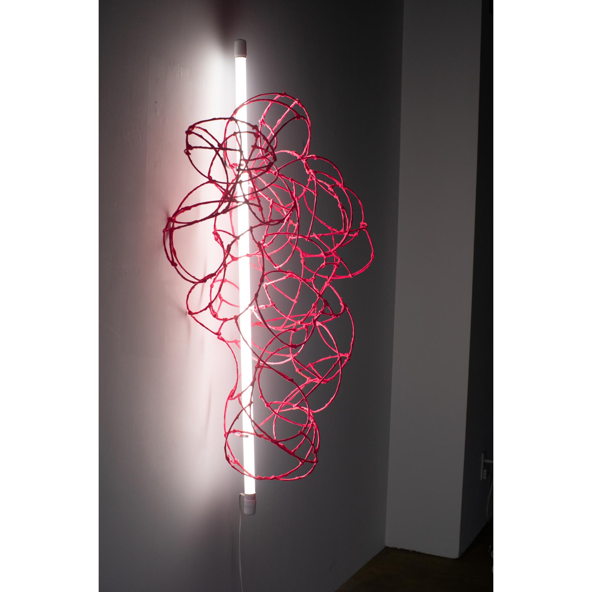 Bulge Lines wall lamp pink Norihiko Terayama Sculptural lamp 1