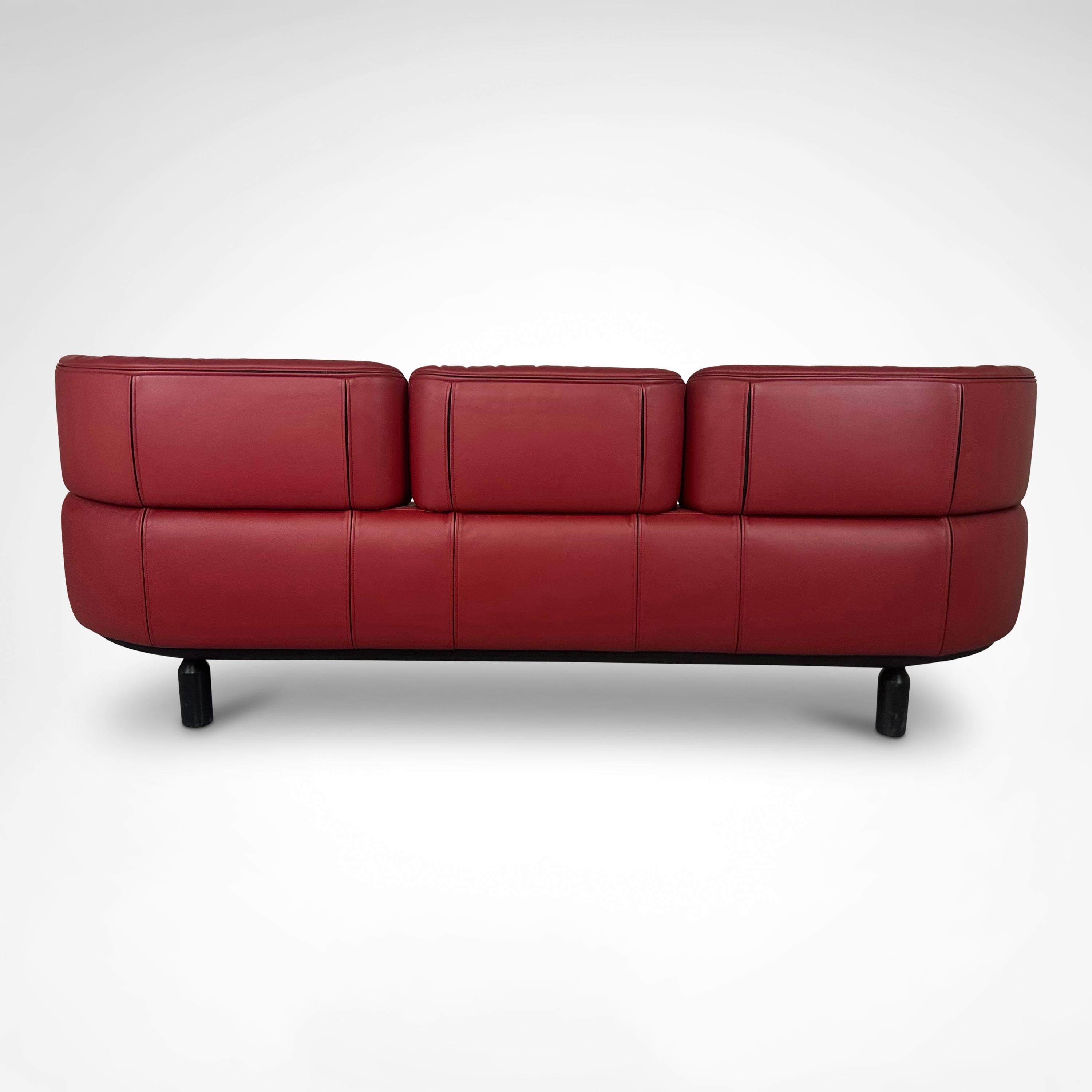 Bull 3-Sitzer-Sofa aus rotem Leder von Gianfranco Frattini für Cassina 1987 im Angebot 4