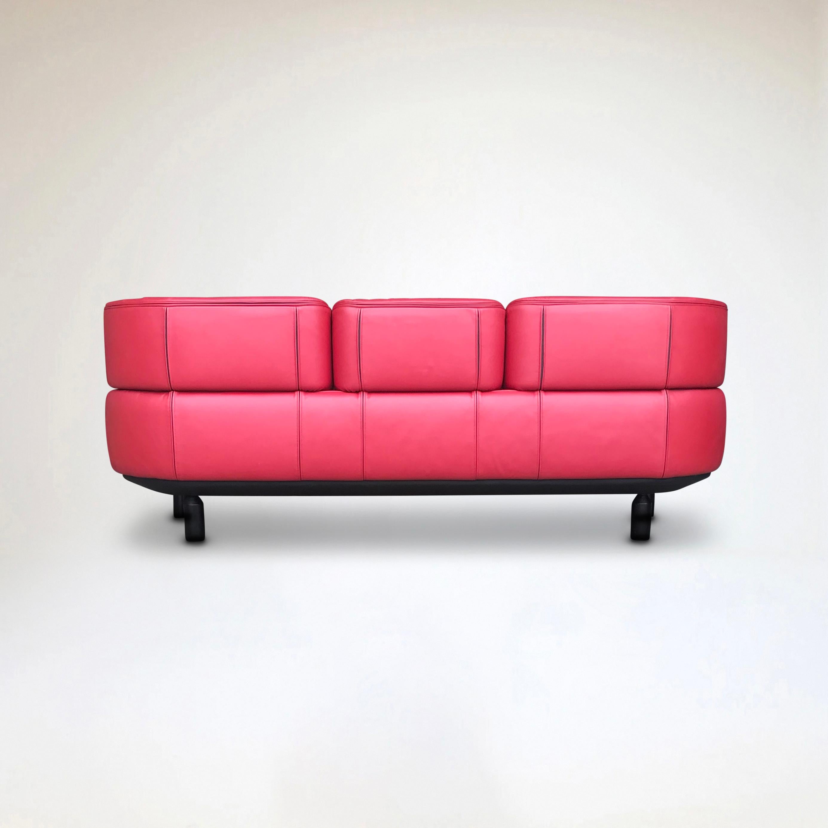 Bull 3-seater red leather sofa by Gianfranco Frattini for Cassina 1987 For Sale 7