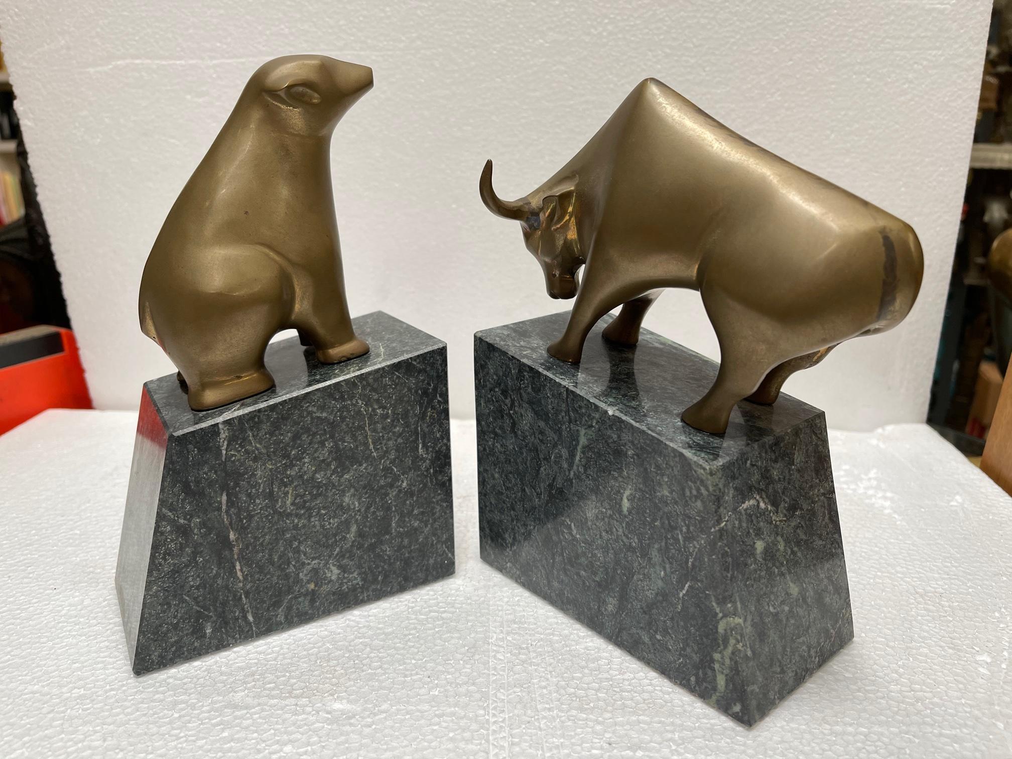 Bull and Bear Bookends In Excellent Condition In Van Nuys, CA