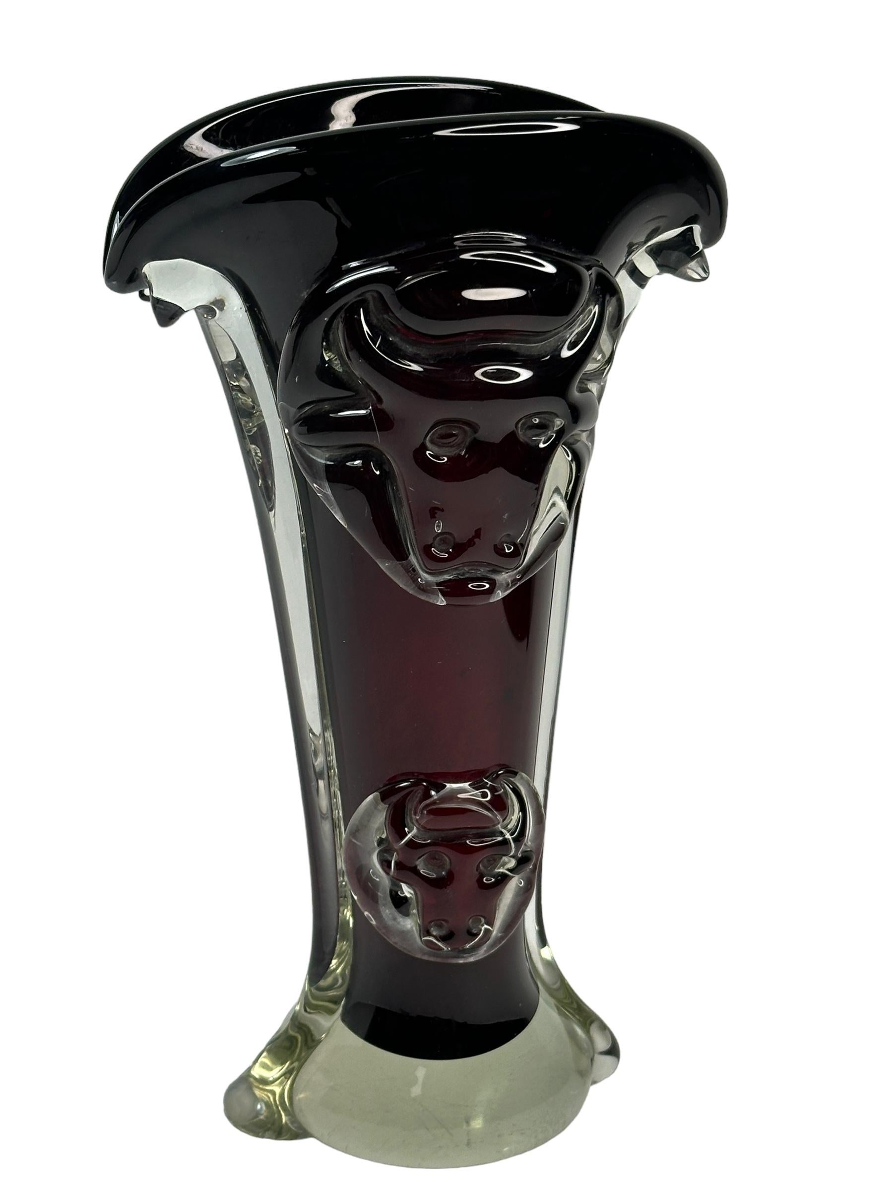 Mid-20th Century Bull Face Brutalist Murano Glass Vase red & clear, Vintage, Italy, 1960s For Sale