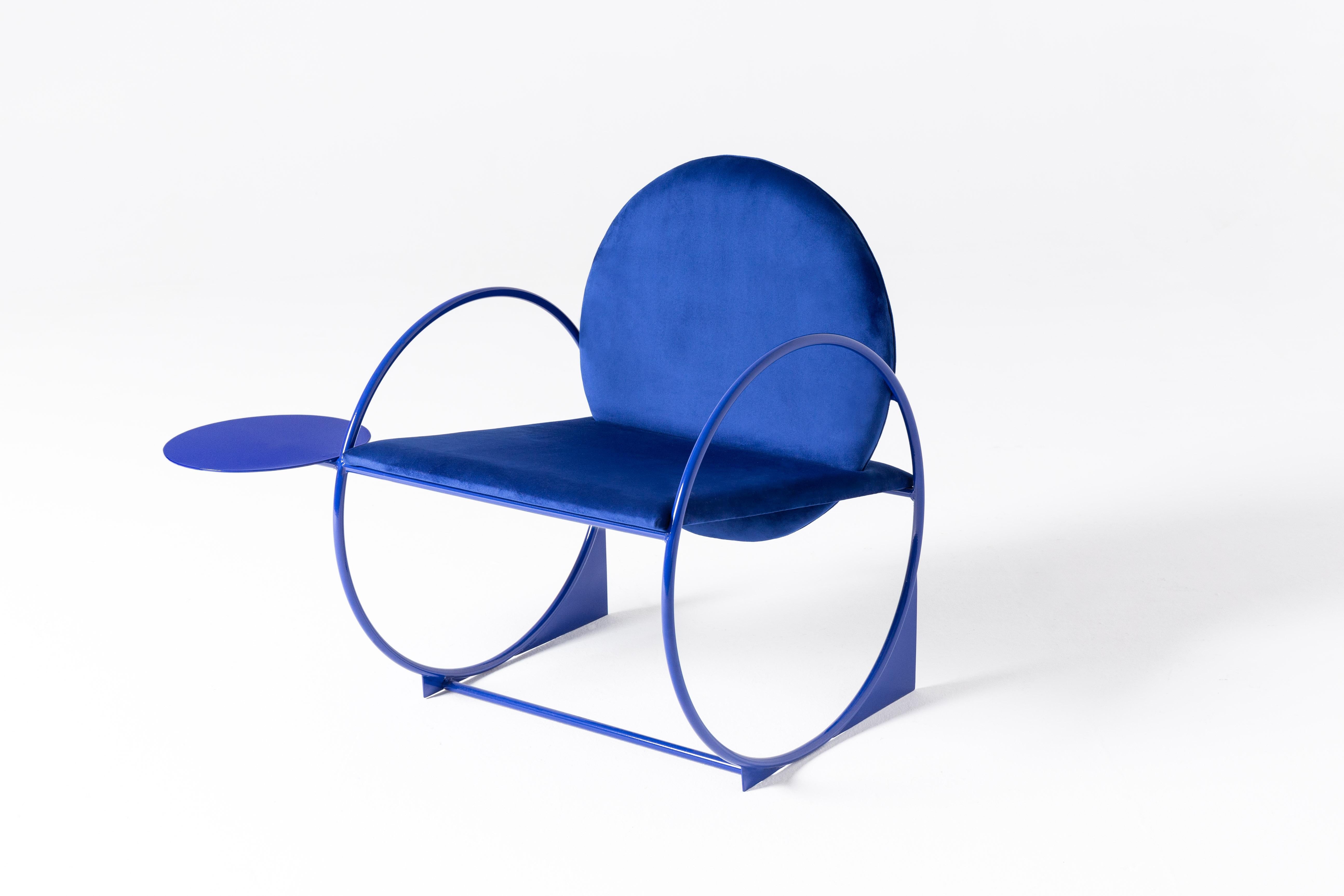 Bullarengue Armchair by Ángel Mombiedro For Sale 4