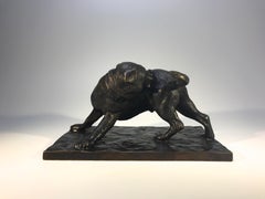 Bulldog che morde il fianco, bronzo patinato firmato Bezeredi 1887 Budapest