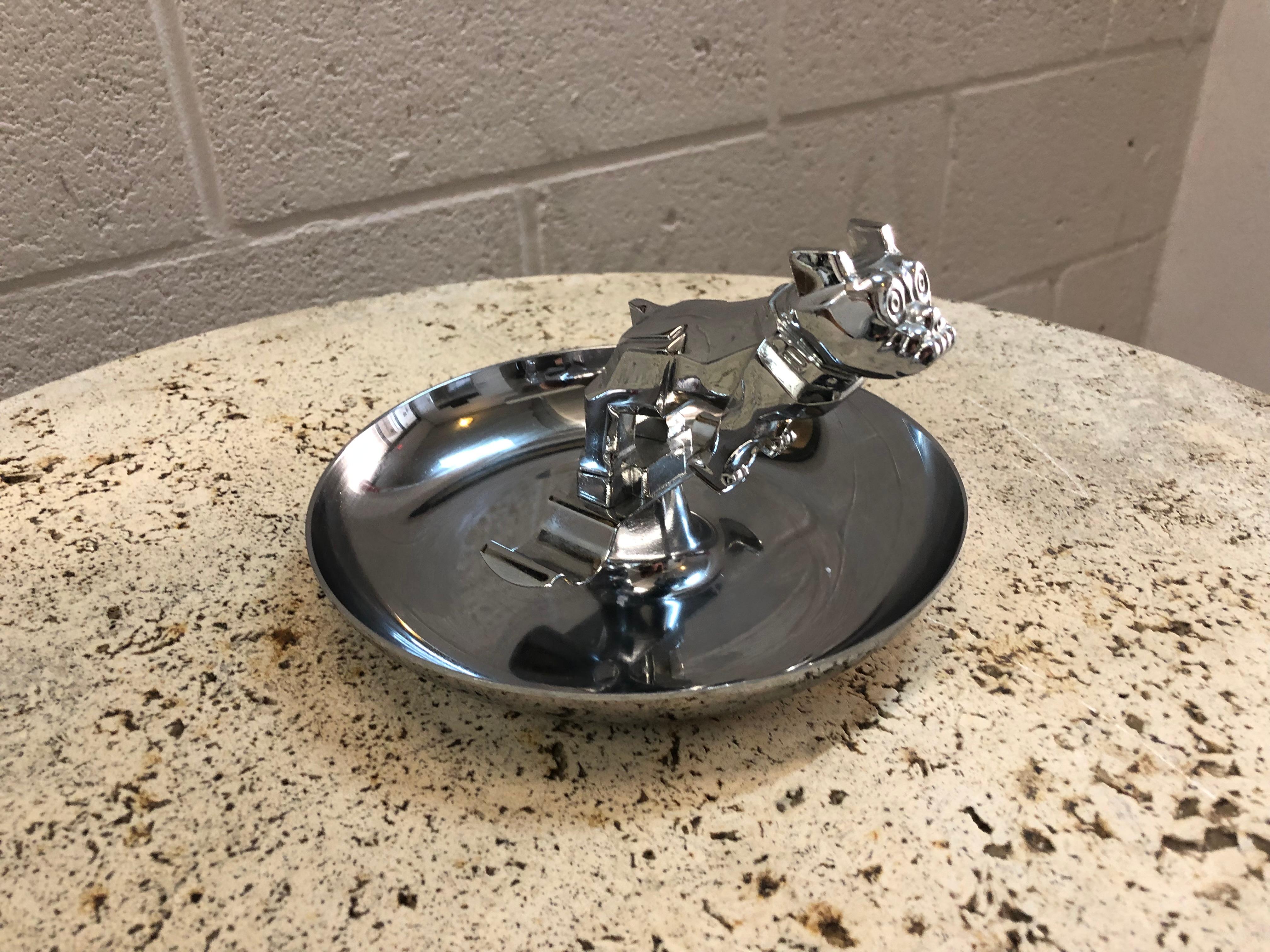 mack bulldog ashtray