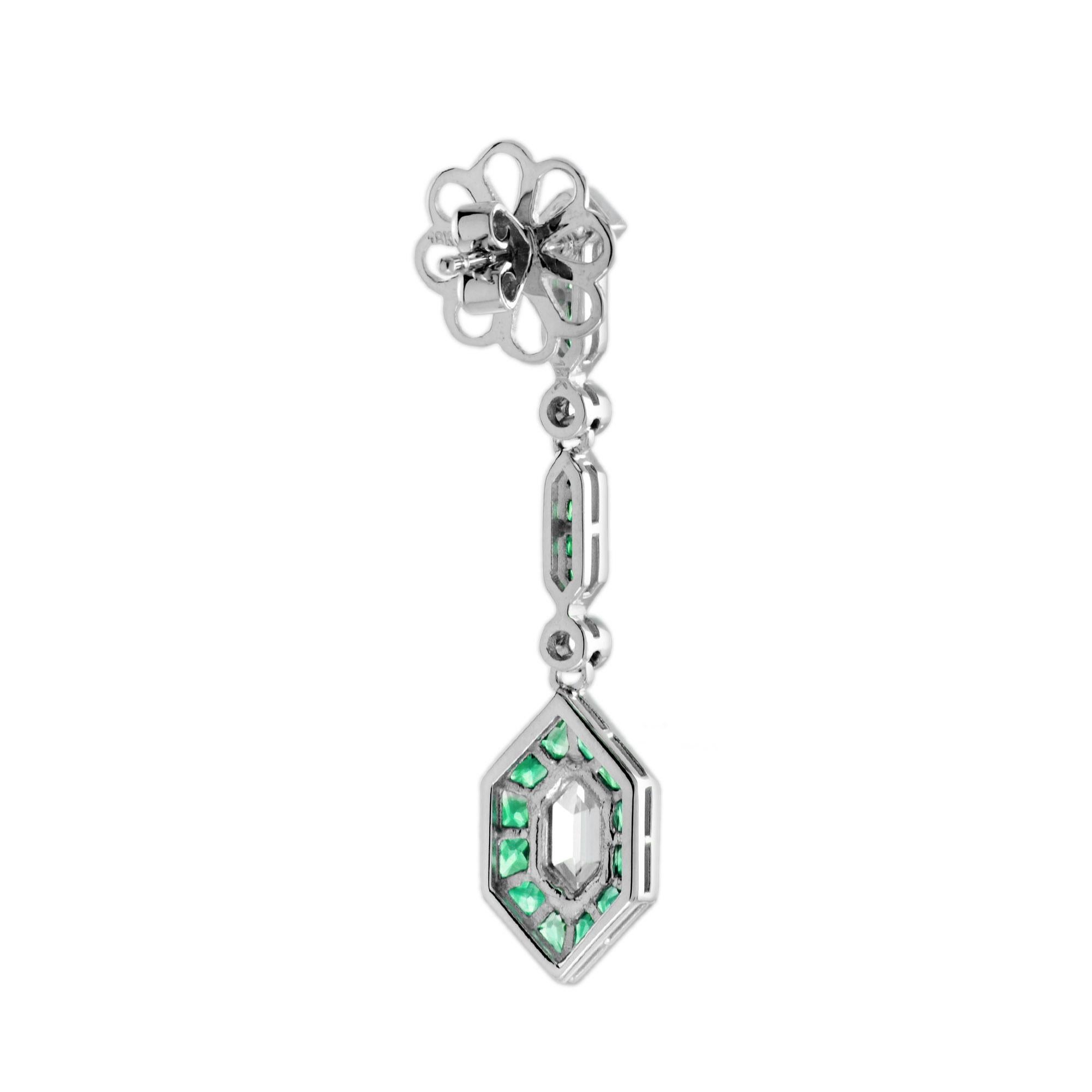 Bullet Diamond and Emerald Art Deco Style Drop Earrings in 18K White Gold In New Condition For Sale In Bangkok, TH