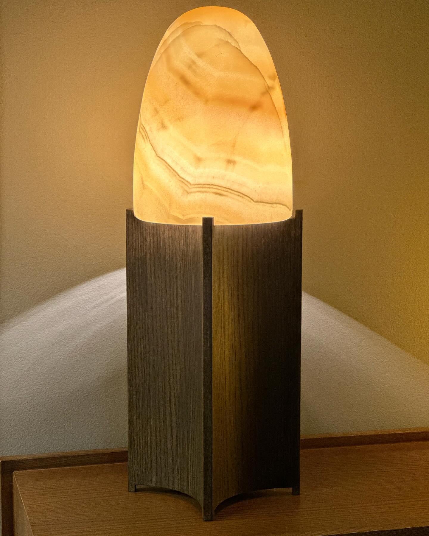 Égyptien Lampe de table ULLET en vente